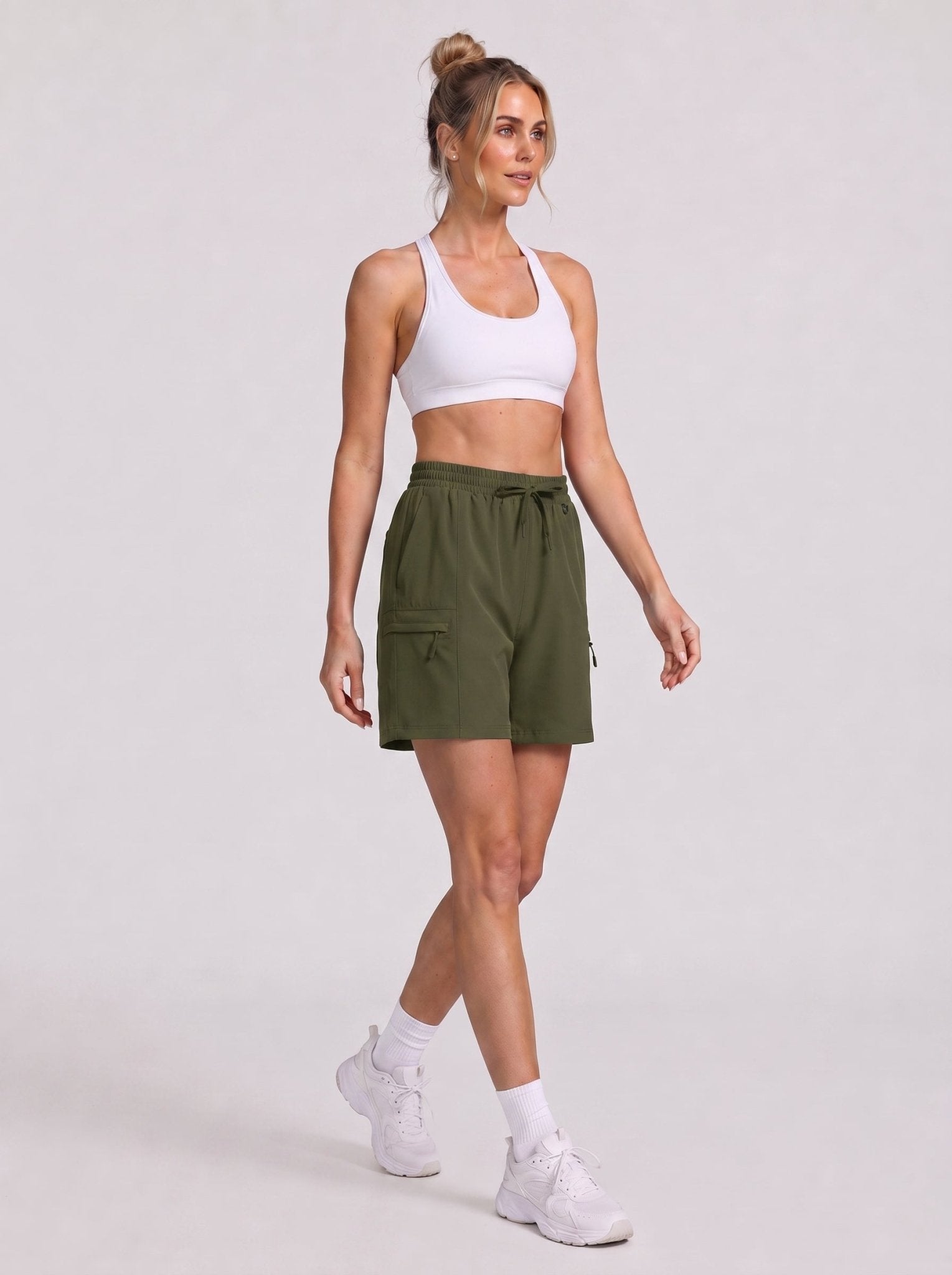 YUCOLEN Women's Quick Dry Hiking Cargo Shorts UPF 50 Plus Lightweight 5 Inch Athletic Shorts in Army Green