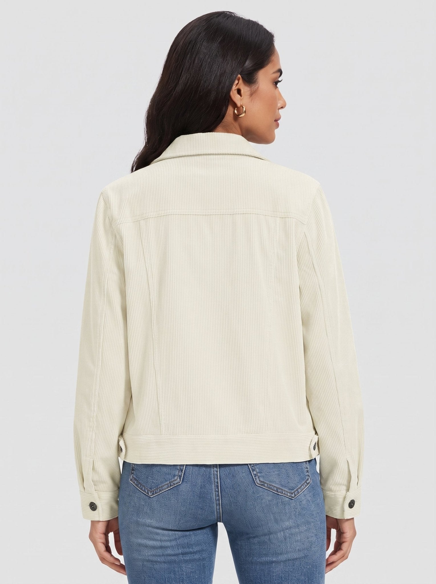 YUCOLEN Women's Lightweight Cropped Corduroy Shacket with 4 Pockets Button Down Casual Jacket in Beige