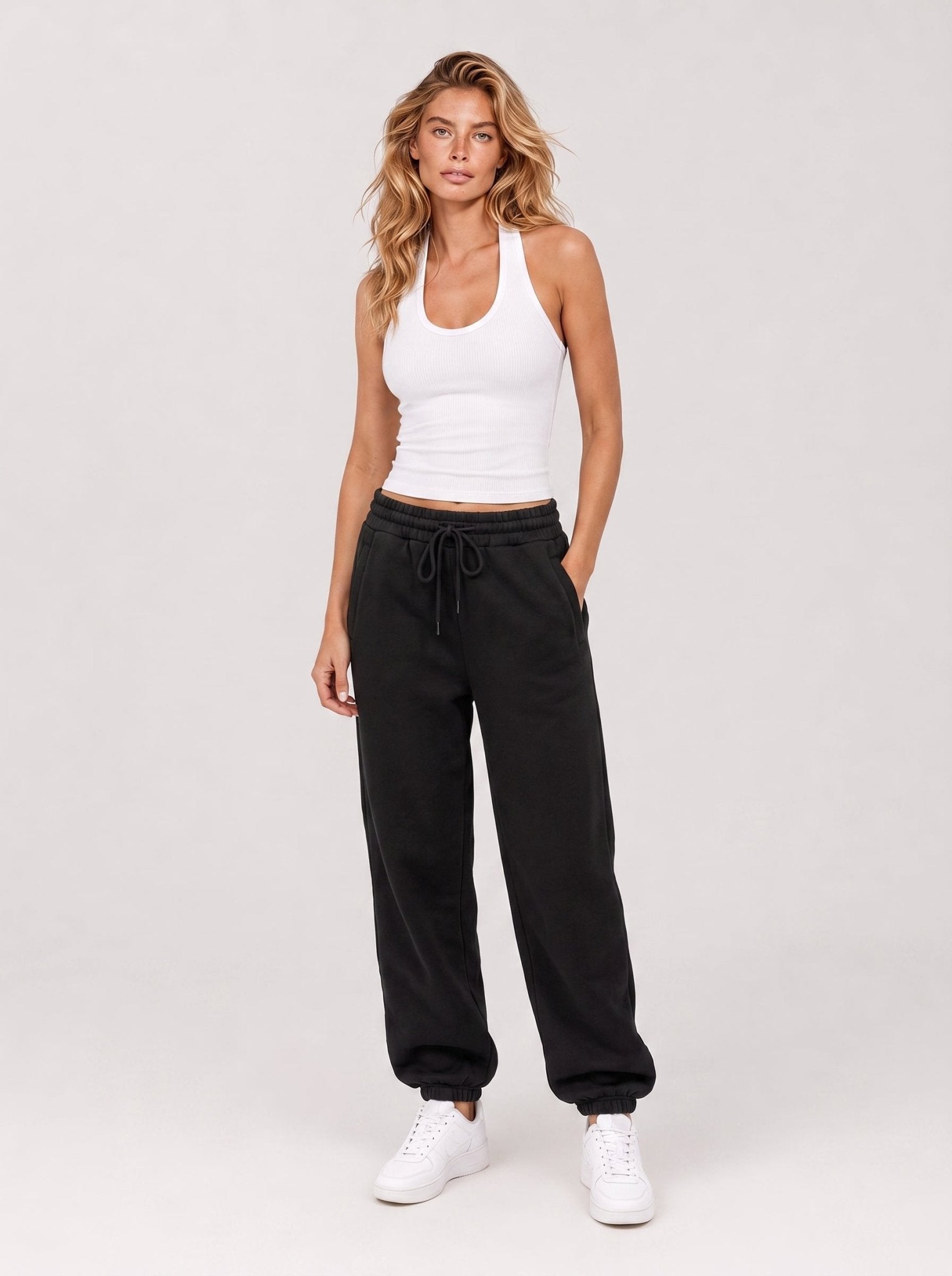 YUCOLEN Heavyweight Fleece Lined Sweatpants Baggy Unisex Relaxed Fit Joggers in Black