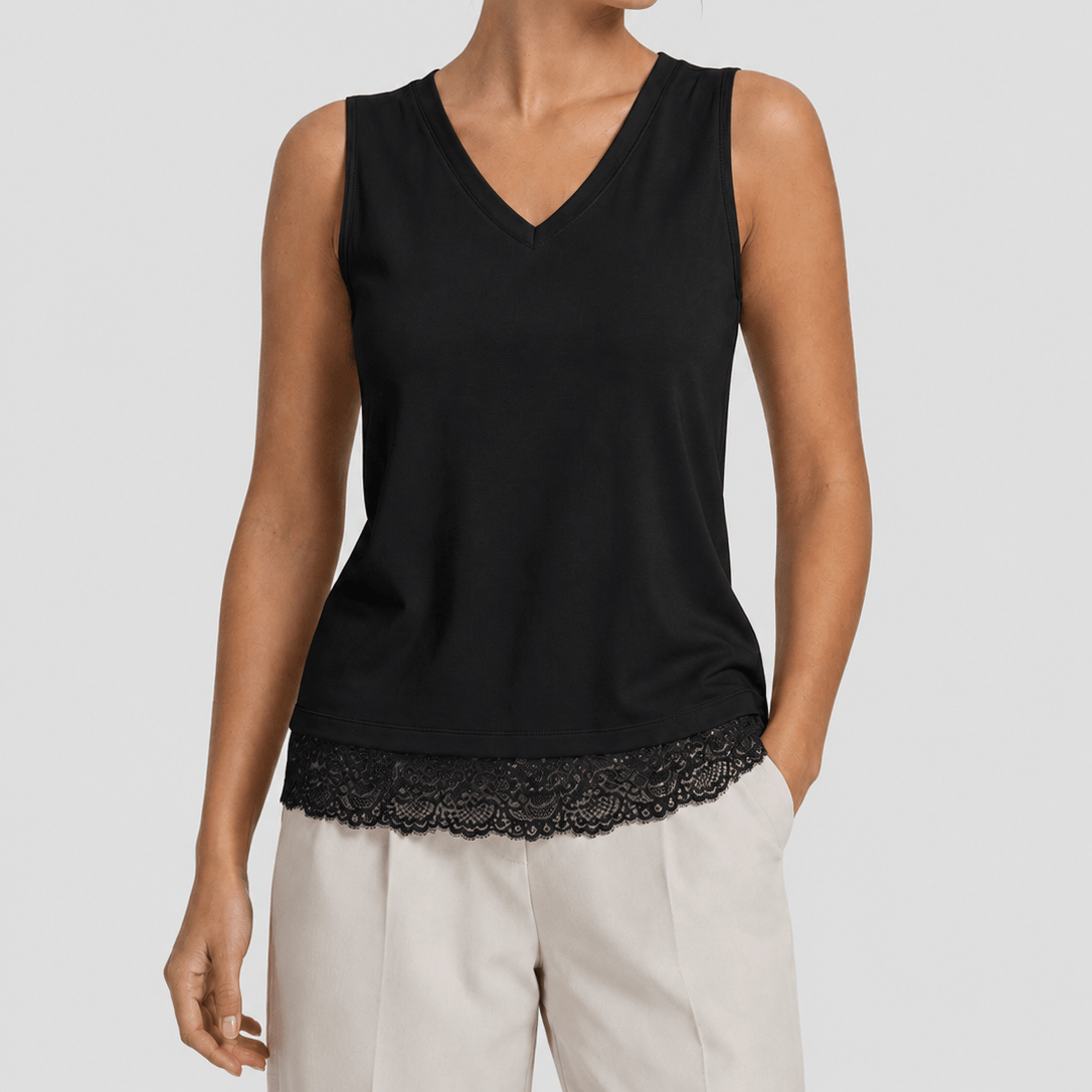 YUCOLEN Women's Lightweight Sleeveless Tank Top - Stretch Workout Shirt in Black