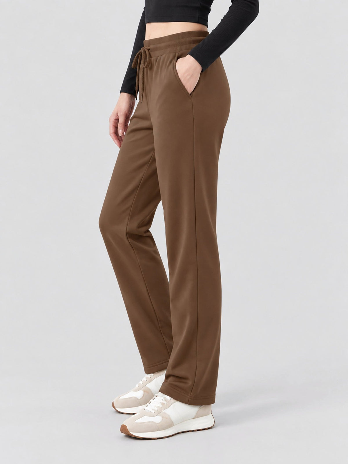 YUCOLEN Women's Heavyweight Water Resistant Sherpa Lined Sweatpants for Winter Snow in Brown