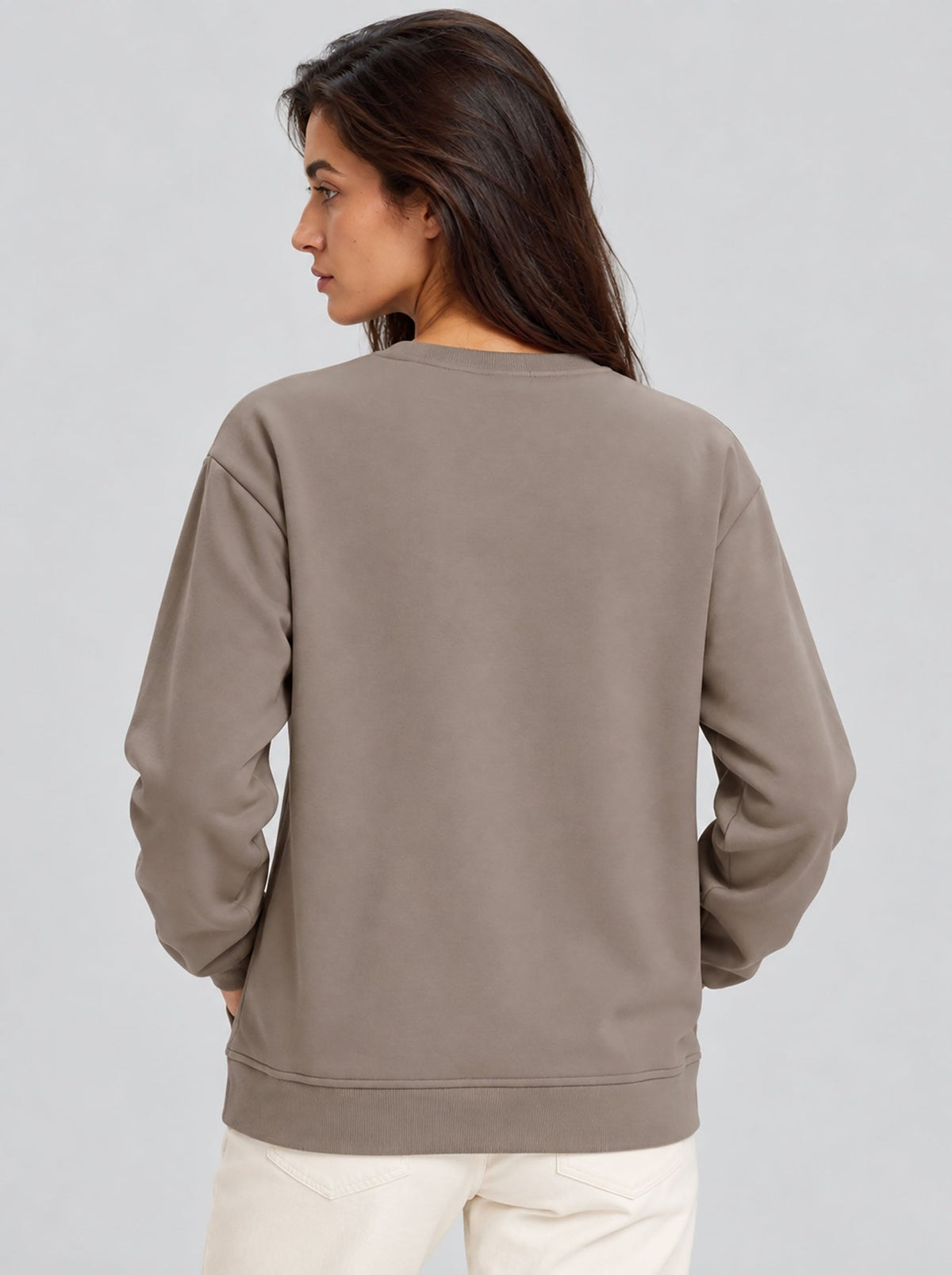 YUCOLEN Womens Warm Fleece Crewneck Sweatshirt with Zip Pockets in Coffee Grey
