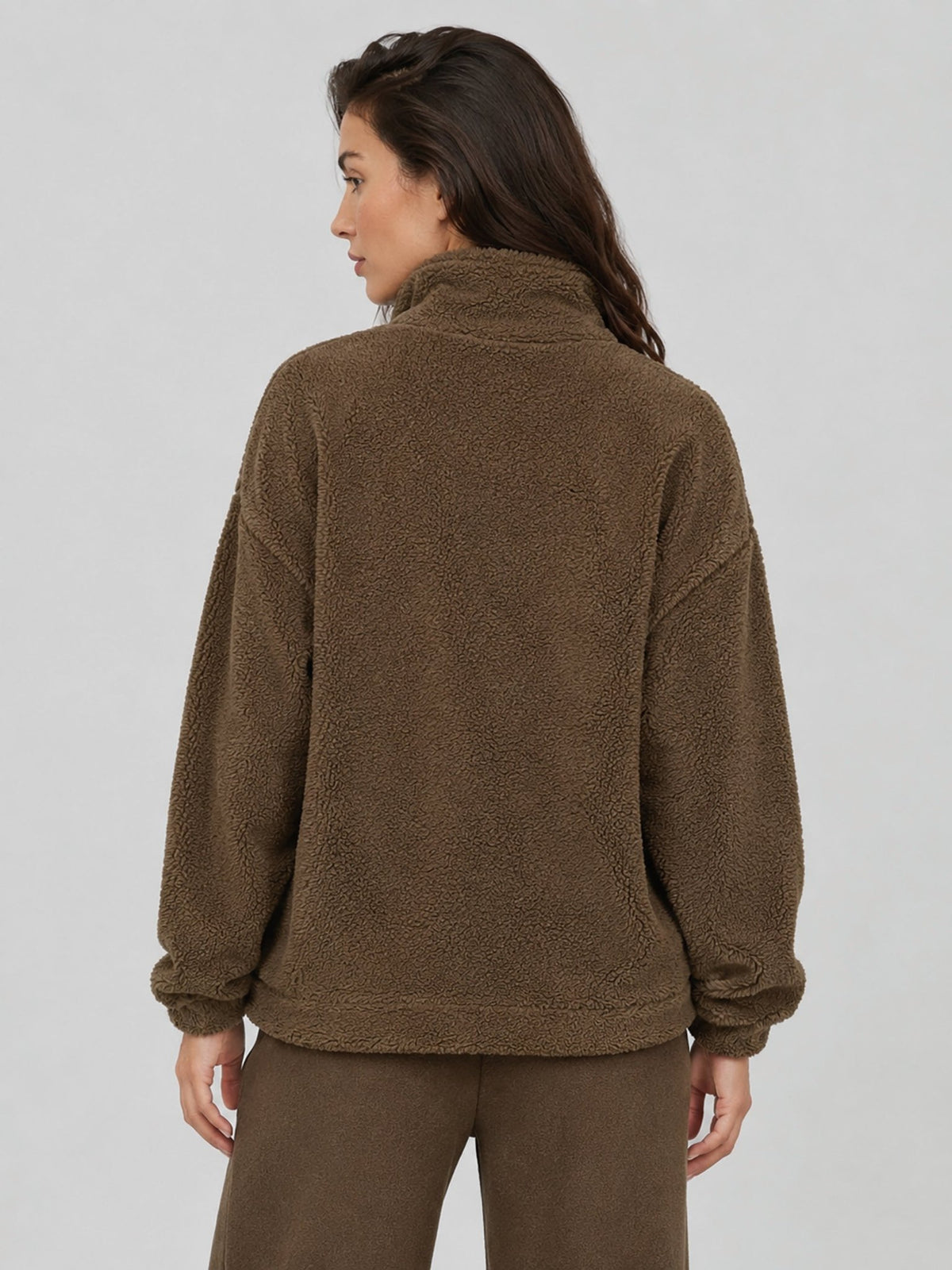 YUCOLEN Women's Stretchy Half Zip Fuzzy Sherpa Pullover with Kangaroo Pocket in Coffee