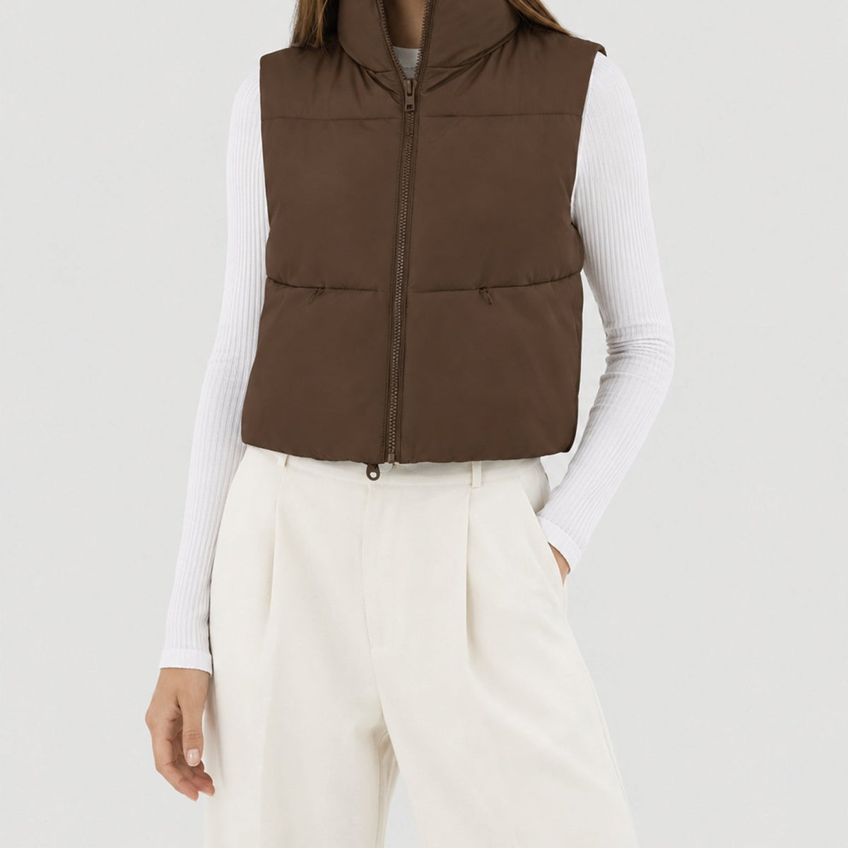 YUCOLEN Women's Cropped Puffer Vest Lightweight Sleeveless Quilted Bubble Gilet in Dark Brown