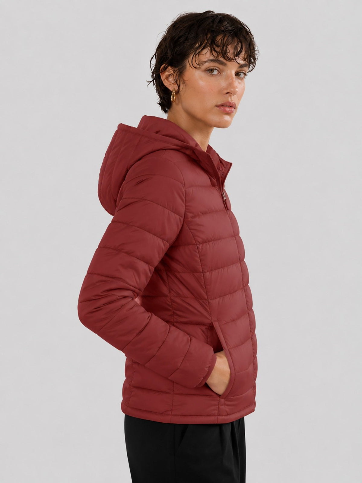 YUCOLEN Women Lightweight Hooded Jacket Water-Resistant Quilted Outdoor Coat in Dark Orange