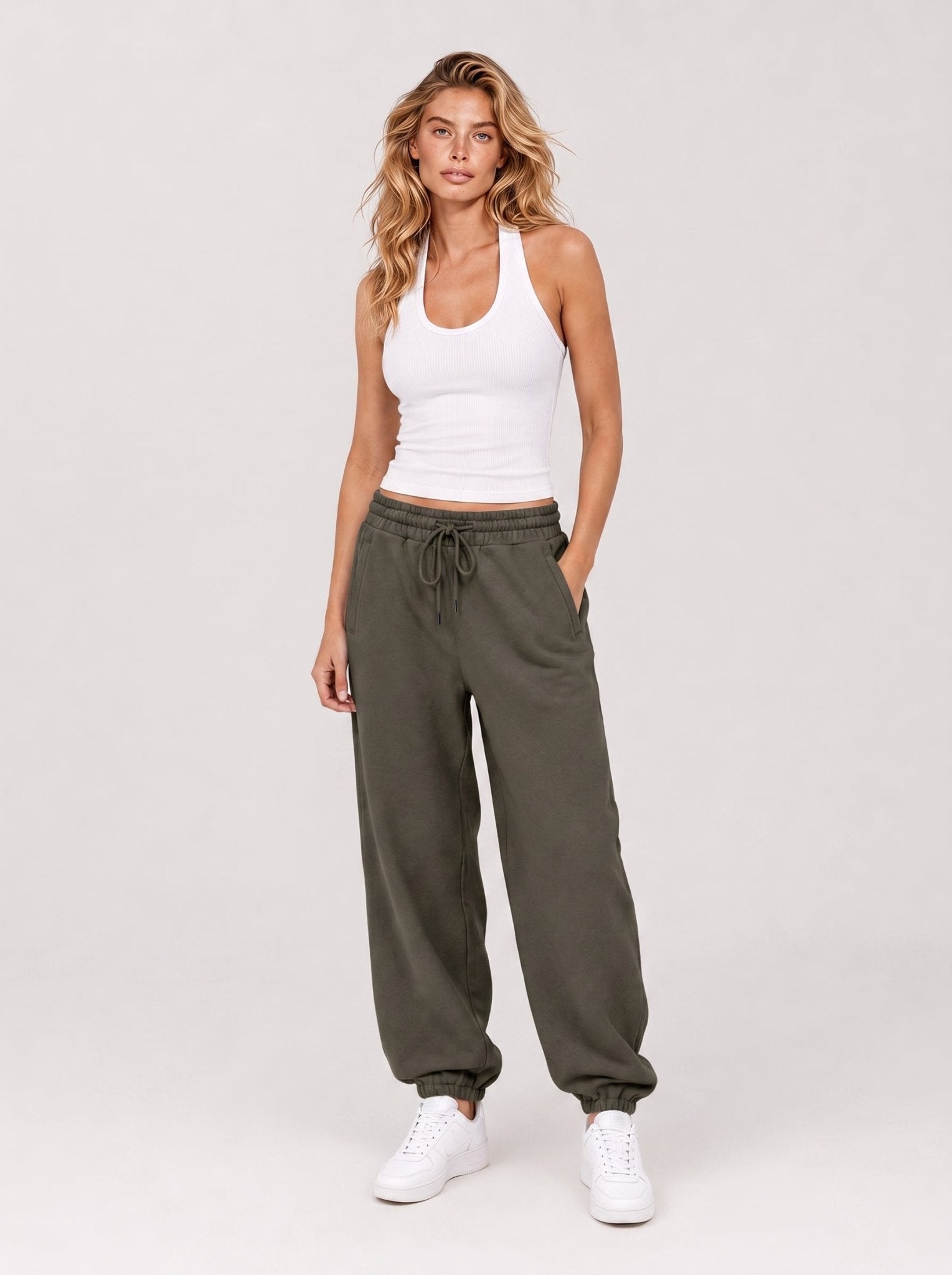 YUCOLEN Heavyweight Fleece Lined Sweatpants Baggy Unisex Relaxed Fit Joggers in Gray brown