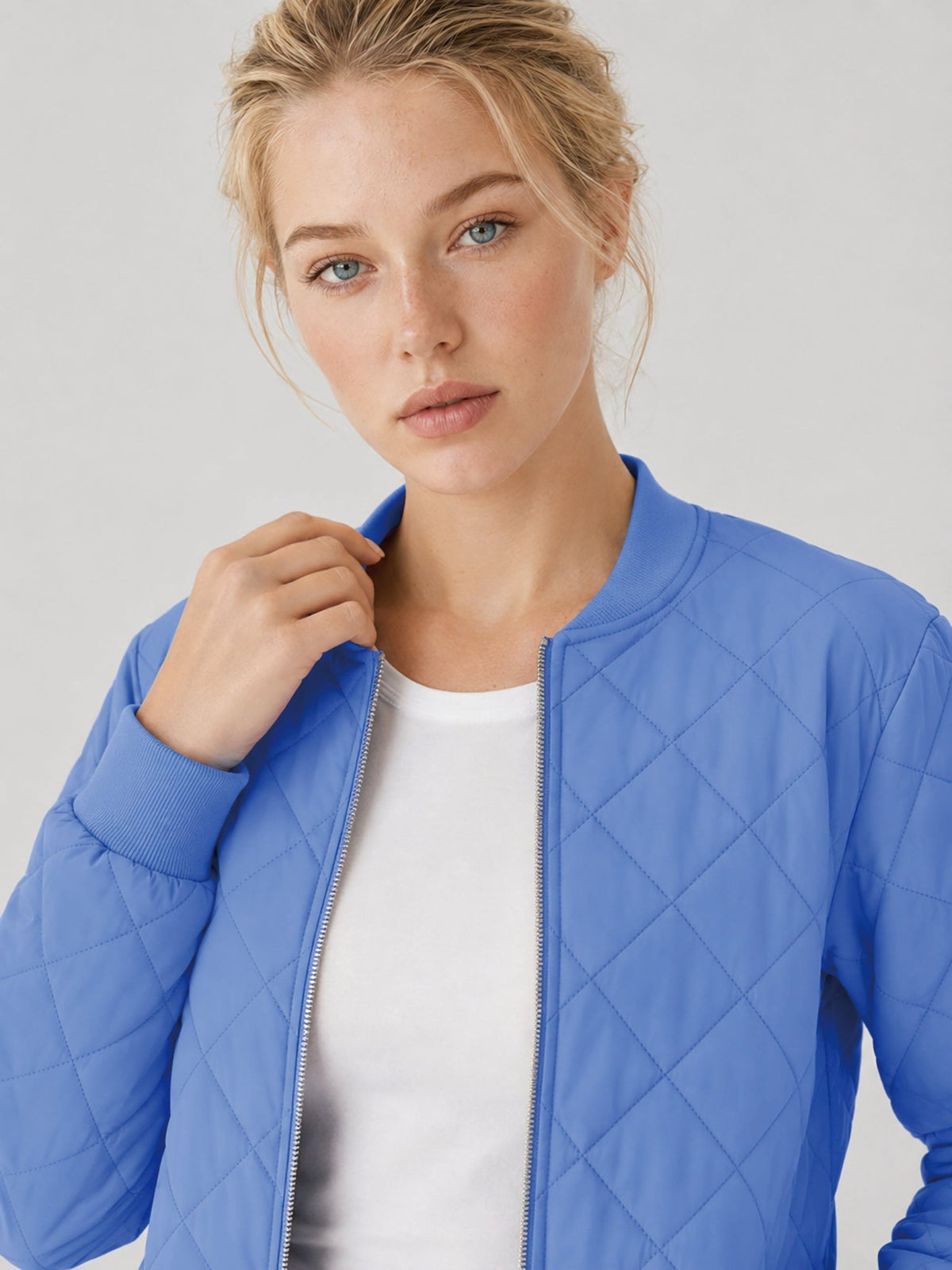 YUCOLEN Women's Lightweight Diamond Quilted Bomber Jacket with Secure Zip Pockets in Light Blue