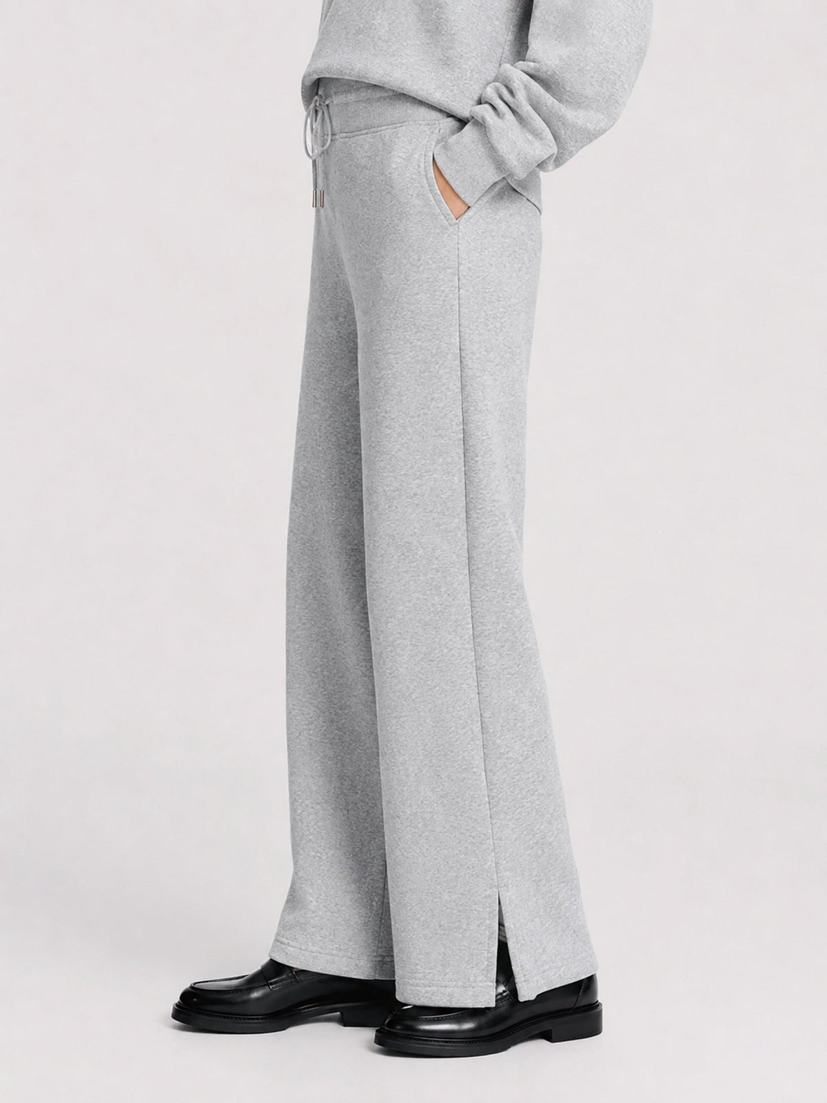 YUCOLEN Women's Fleece Lined Wide Leg Sweatpants Thermal Cotton Lounge Pants with Side Slits in Light Grey