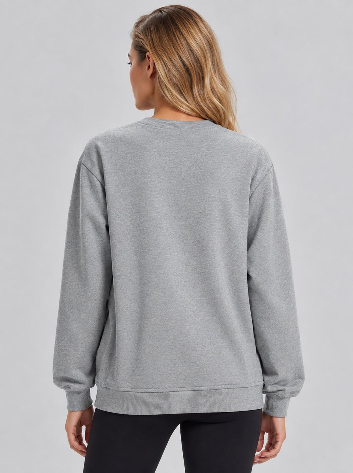 YUCOLEN Womens Warm Fleece Crewneck Sweatshirt with Zip Pockets in Light Grey