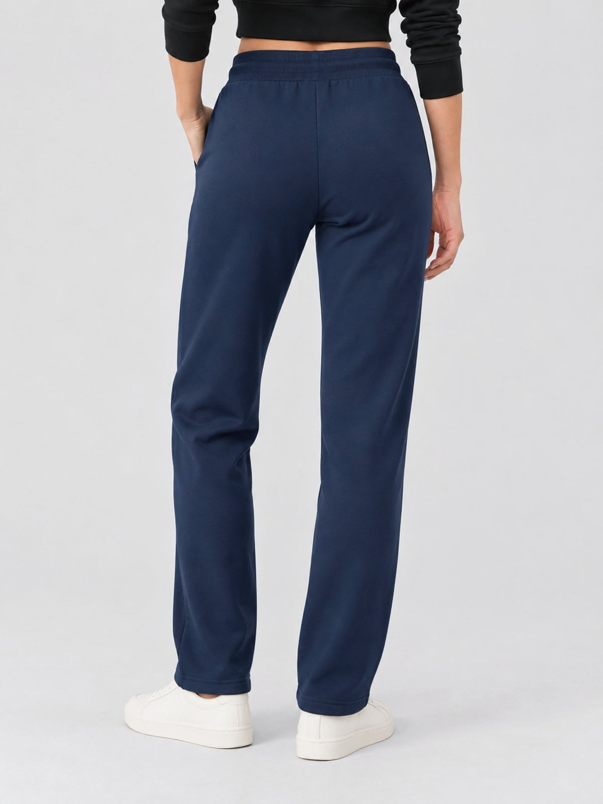 YUCOLEN Women's Heavyweight Water Resistant Sherpa Lined Sweatpants for Winter Snow in Navy