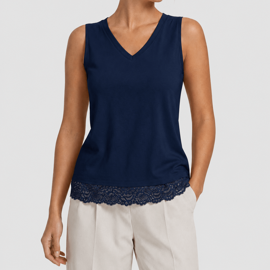 YUCOLEN Women's Lightweight Sleeveless Tank Top - Stretch Workout Shirt in Navy