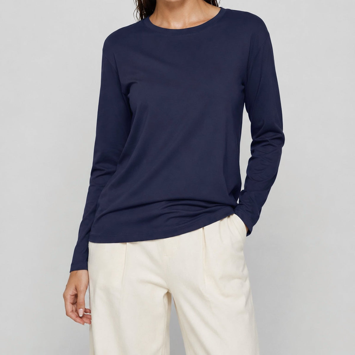 YUCOLEN Women's Long Sleeve Tri-blend Shirt Soft Breathable Loose Fit Crew Neck Tee in Navy