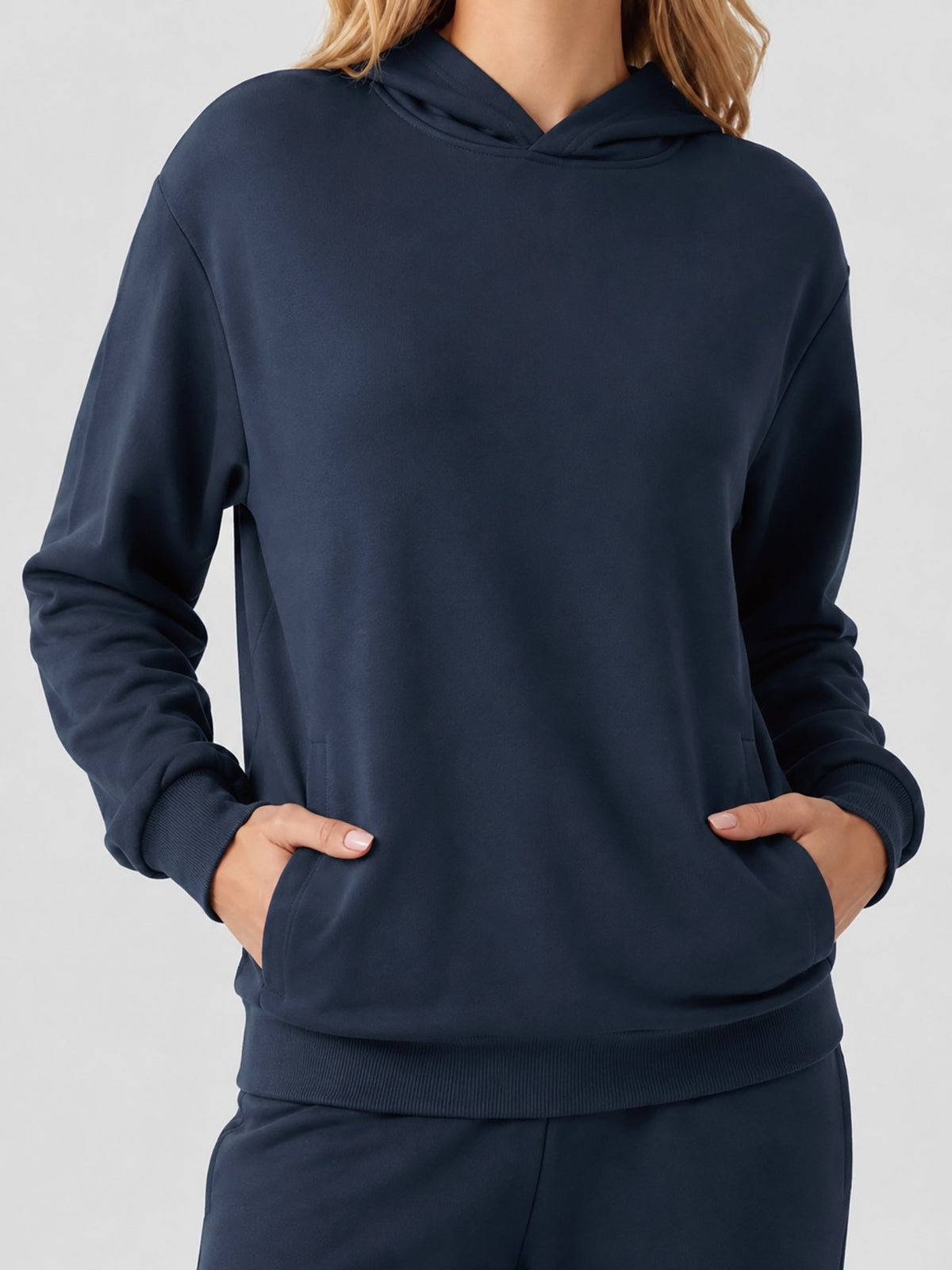 YUCOLEN Women's Loose Fit Fleece Lined Hoodie with Cotton Blend Fabric in Navy
