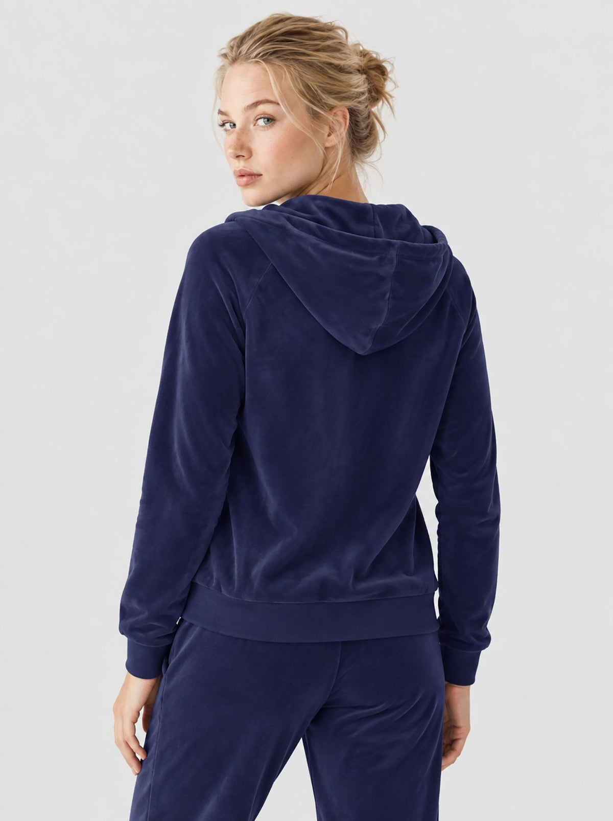 YUCOLEN Women's Soft Velour Full Zip Hooded Jacket with Pockets in Navy