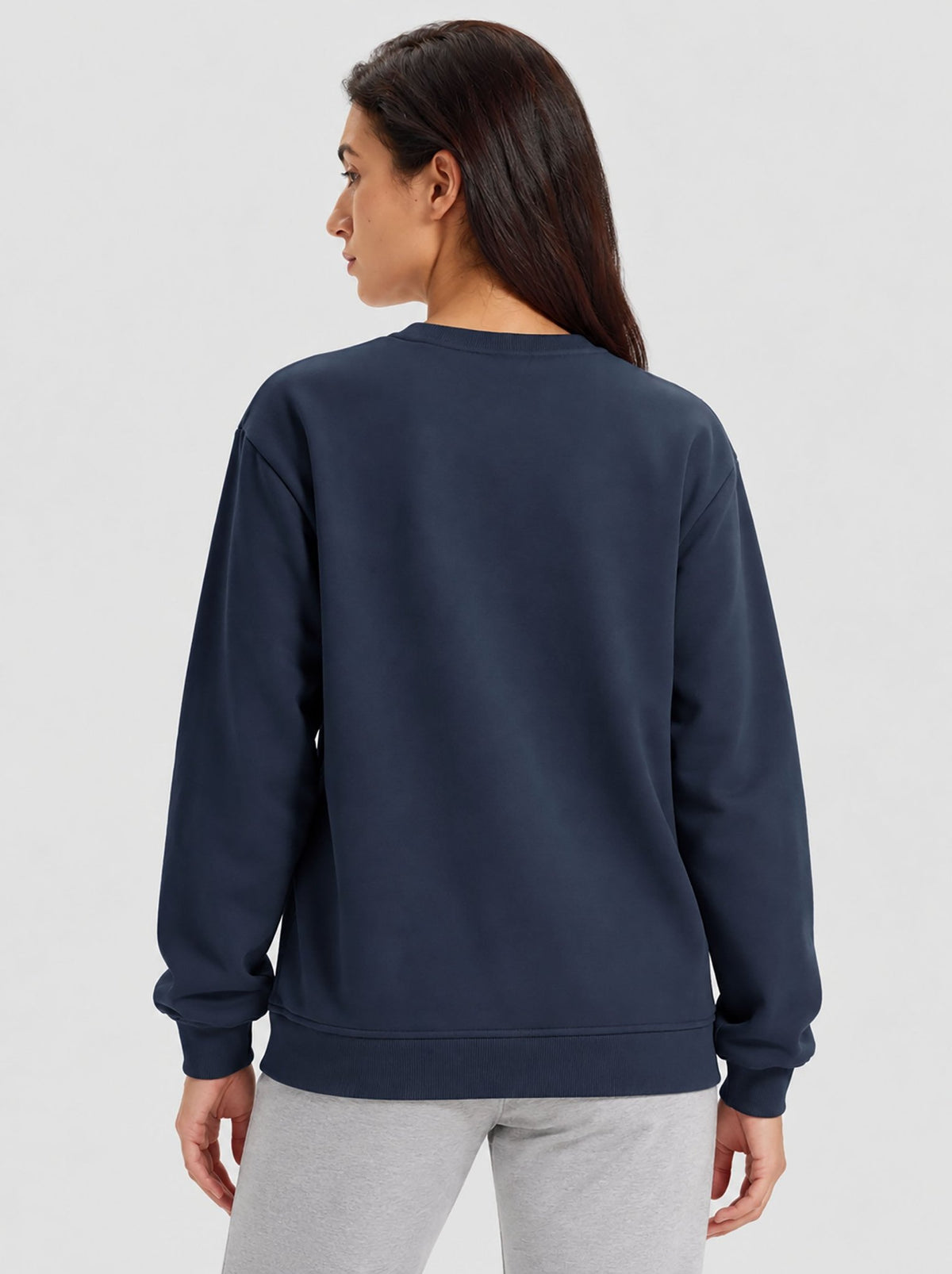 YUCOLEN Womens Warm Fleece Crewneck Sweatshirt with Zip Pockets in Navy