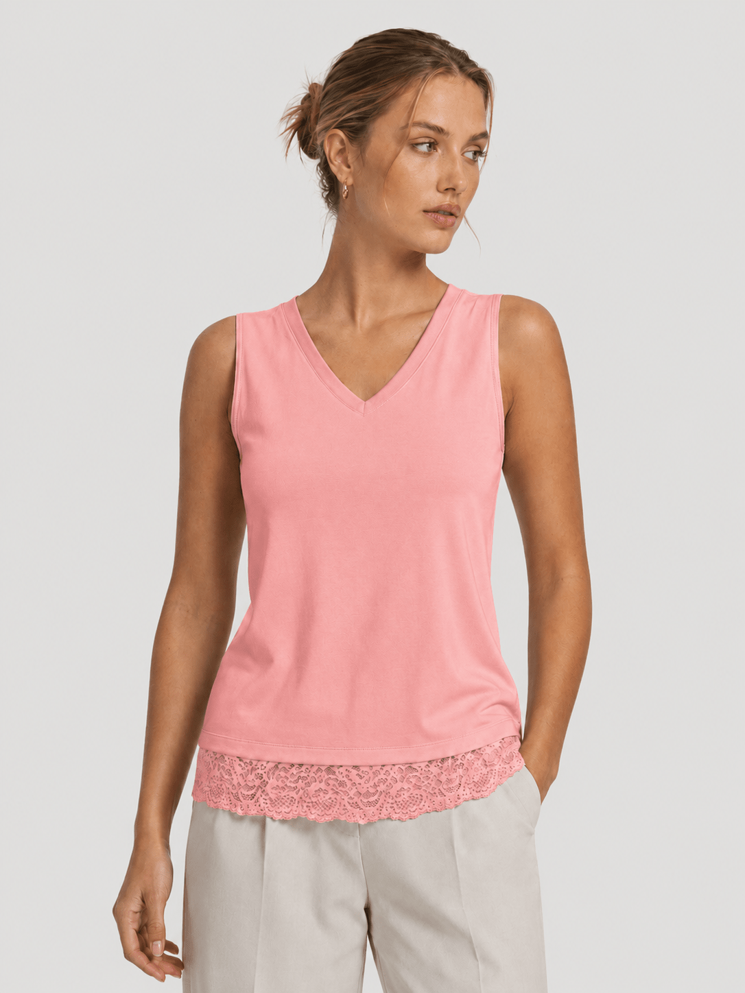 YUCOLEN Women's Lightweight Sleeveless Tank Top - Stretch Workout Shirt in Pink