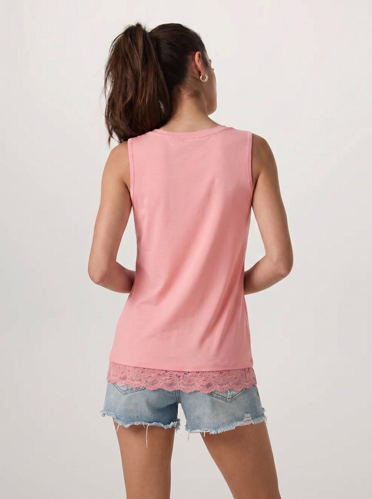 YUCOLEN Women's Lightweight Sleeveless Tank Top - Stretch Workout Shirt in Pink