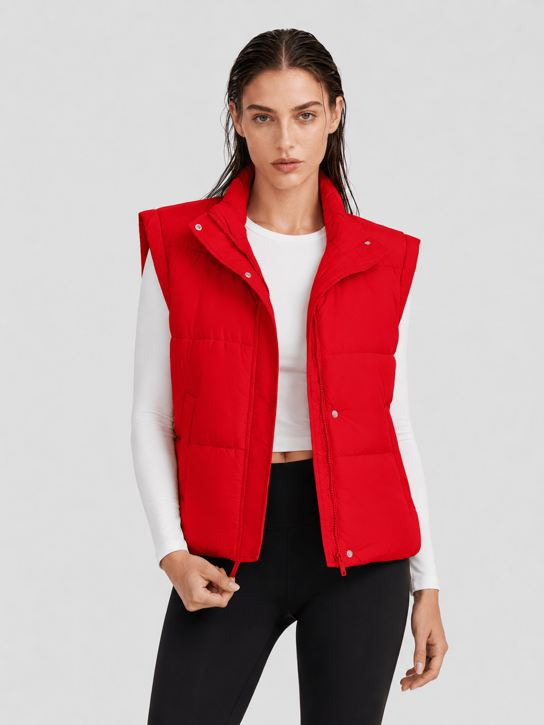 YUCOLEN Women's Cropped Puffer Vest Lightweight Windproof Insulated Gilet with Pockets in Tomato Red