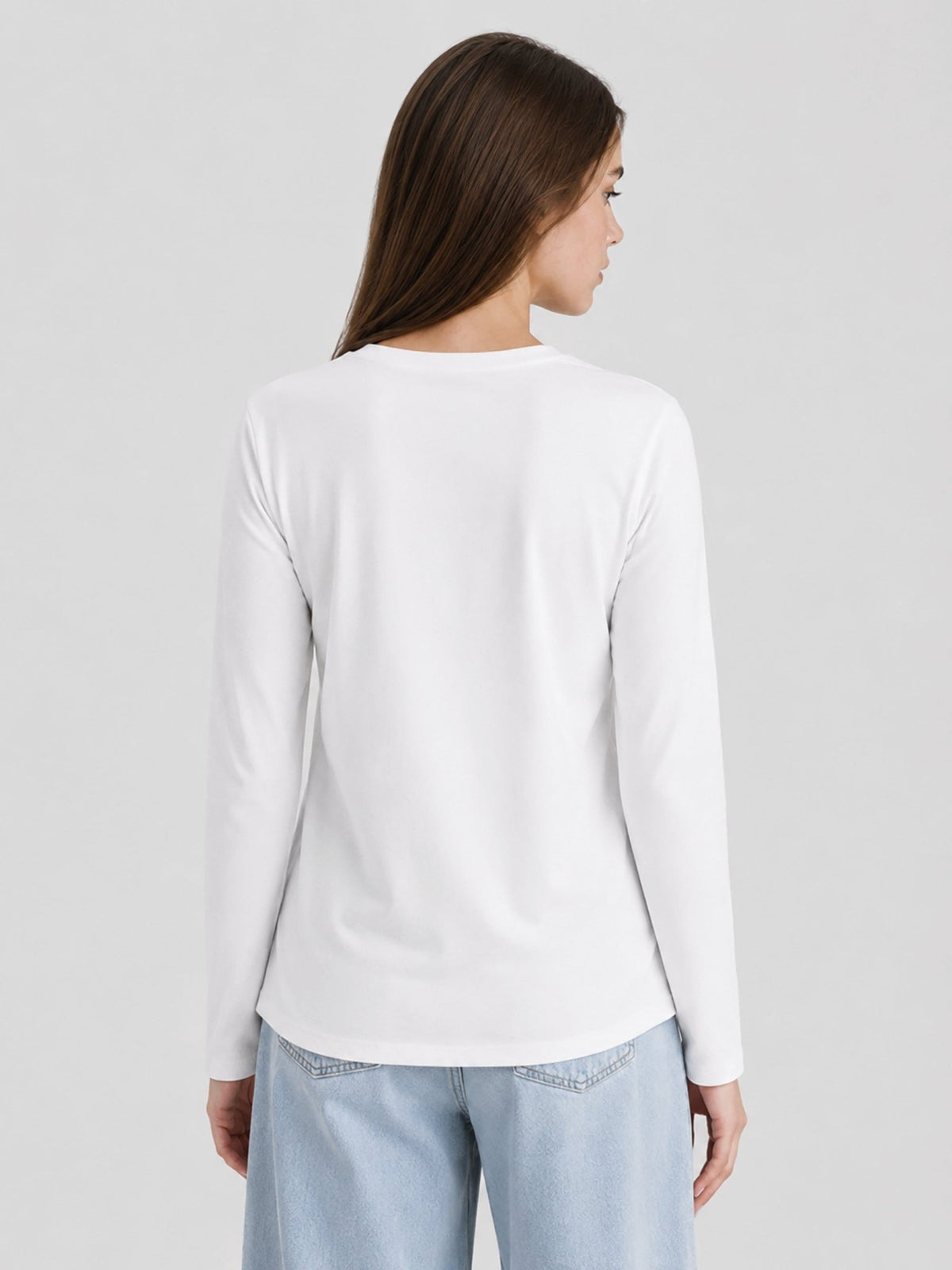YUCOLEN Women's Long Sleeve Tri-blend Shirt Soft Breathable Loose Fit Crew Neck Tee in White