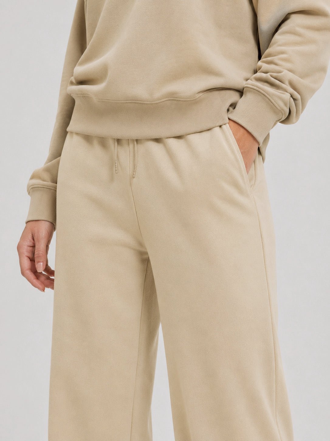 YUCOLEN Women's Sherpa Lined Wide Leg Pants 370G Thermal Fleece Sweatpants in Khaki