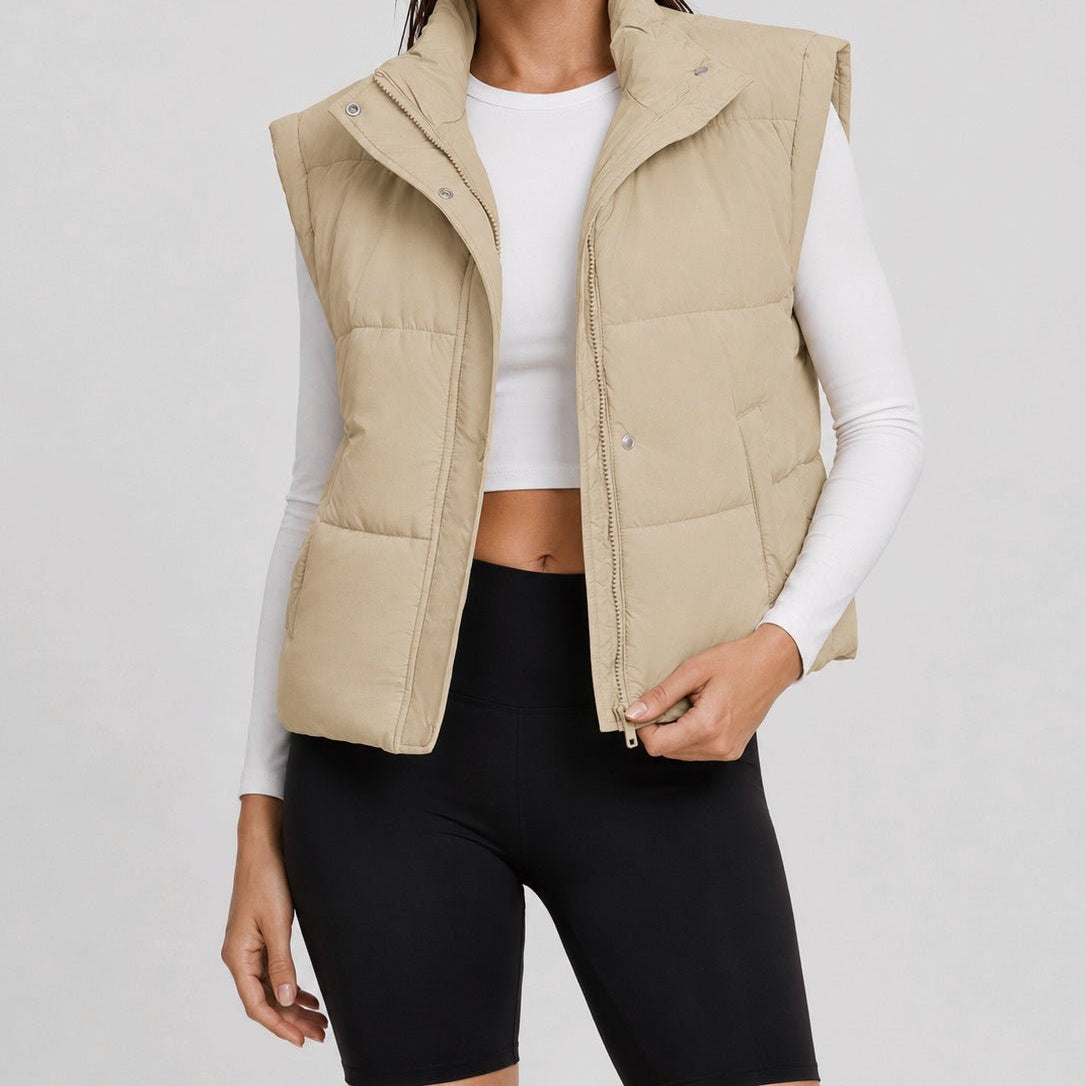 YUCOLEN Women's Cropped Puffer Vest Lightweight Windproof Insulated Gilet with Pockets in Light Champagne