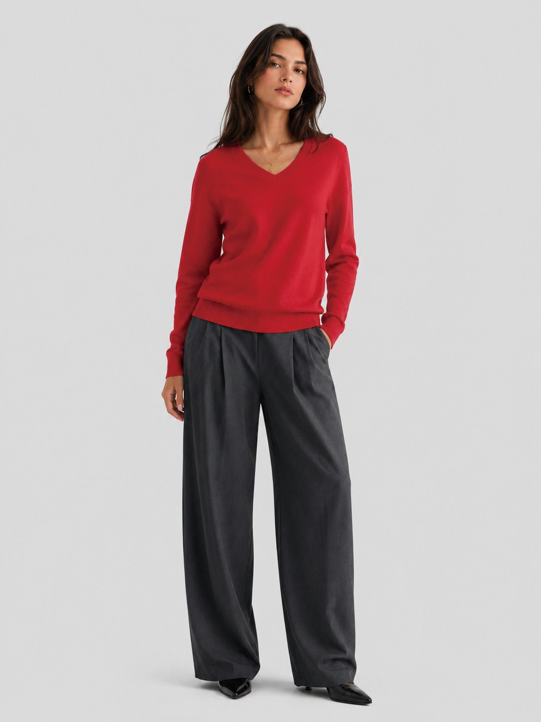 YUCOLEN Women's V Neck Lightweight Sweater Soft Artificial Wool Blend Pullover Top in Tomato Red