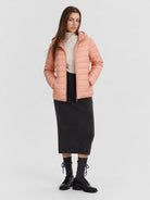 YUCOLEN Women Lightweight Hooded Jacket Water-Resistant Quilted Outdoor Coat in Apricot