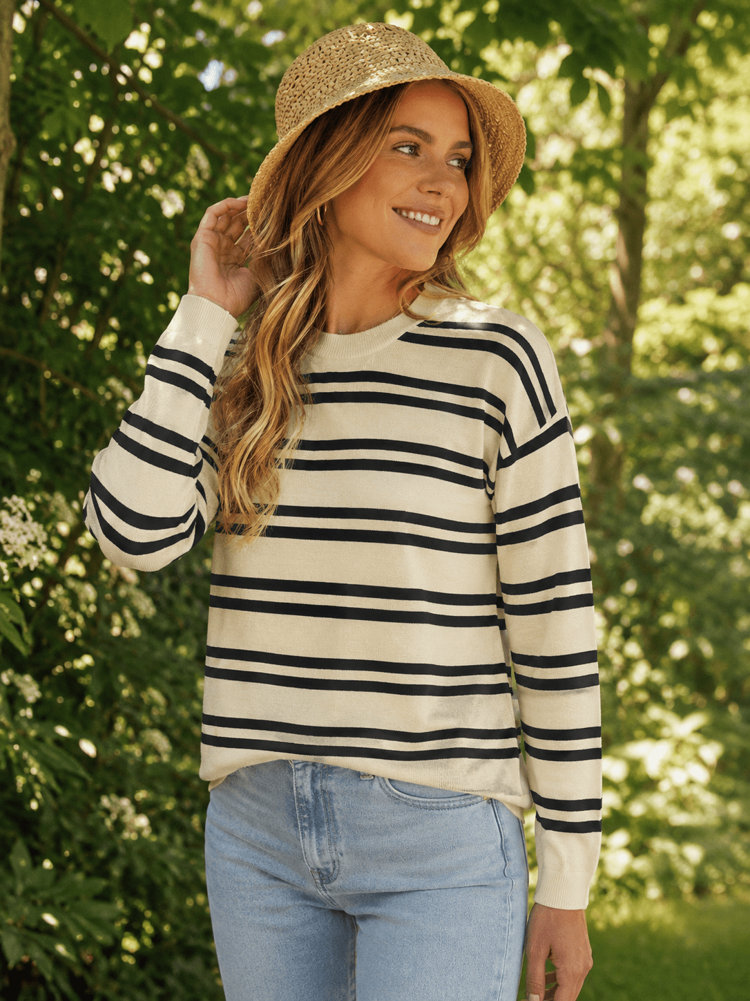 YUCOLEN Women's Striped Crewneck Sweater Soft Knit Casual Loose Fit Pullover for Fall Winter in Apricot