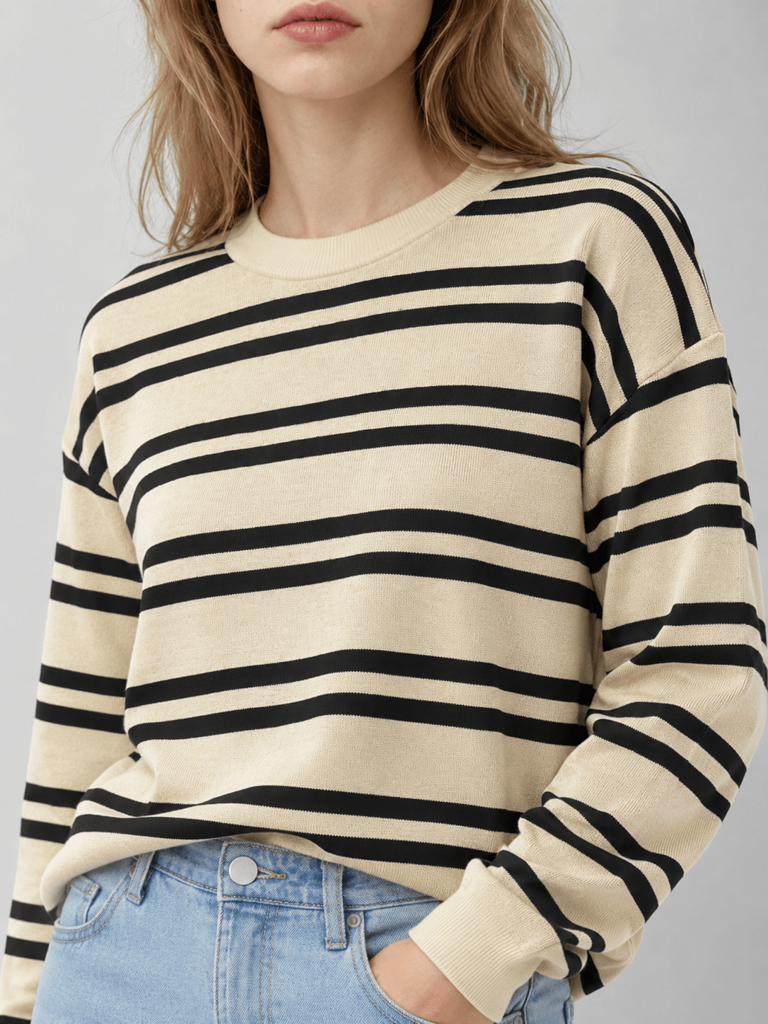 YUCOLEN Women's Striped Crewneck Sweater Soft Knit Casual Loose Fit Pullover for Fall Winter in Apricot