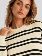 YUCOLEN Women's Striped Crewneck Sweater Soft Knit Casual Loose Fit Pullover for Fall Winter in Apricot
