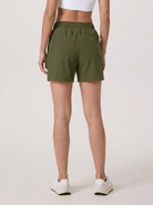YUCOLEN Women 5 Inch Water Resistant Hiking Shorts UPF 50 Plus Quick Dry Golf Shorts with Zipper Pockets in Army Green