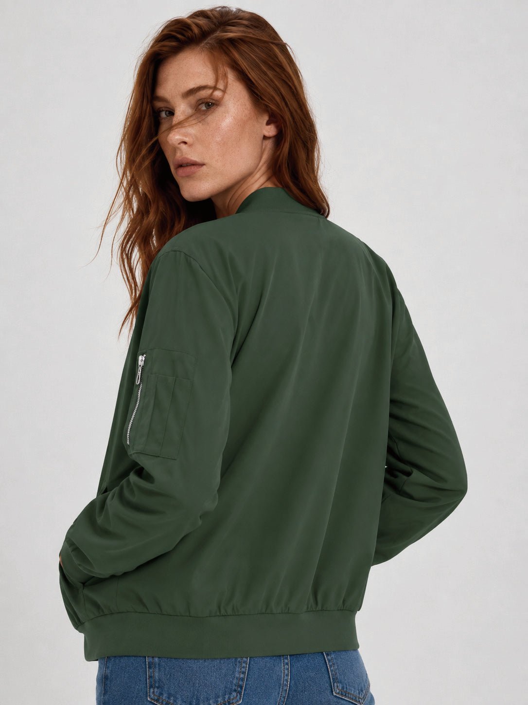 YUCOLEN Women's Lightweight Water Resistant Bomber Jacket 5-Pocket Utility Windbreaker in Army Green