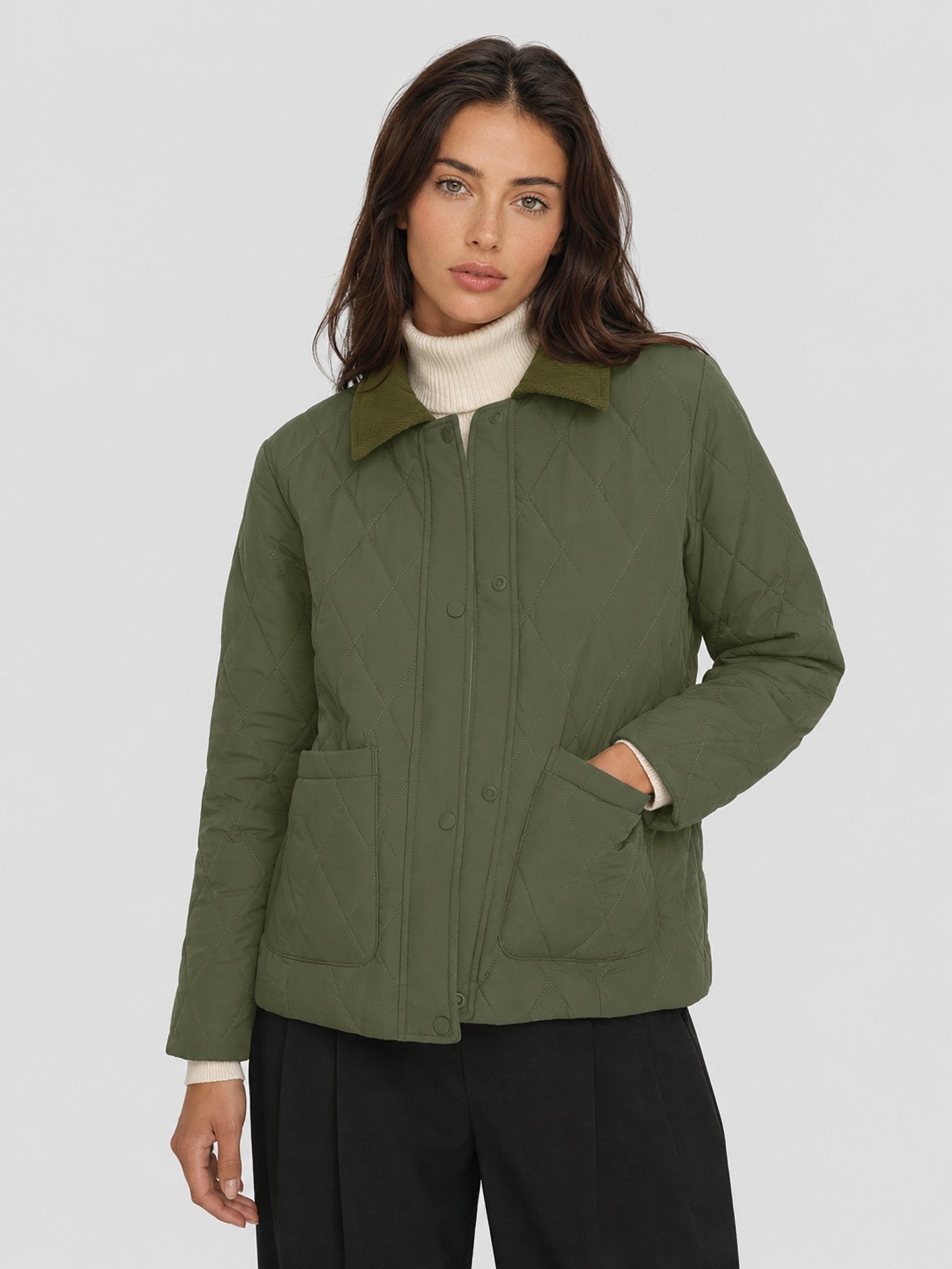 YUCOLEN Women's Quilted Jacket Retro Corduroy Collar Lightweight Padded Coat in Army Green