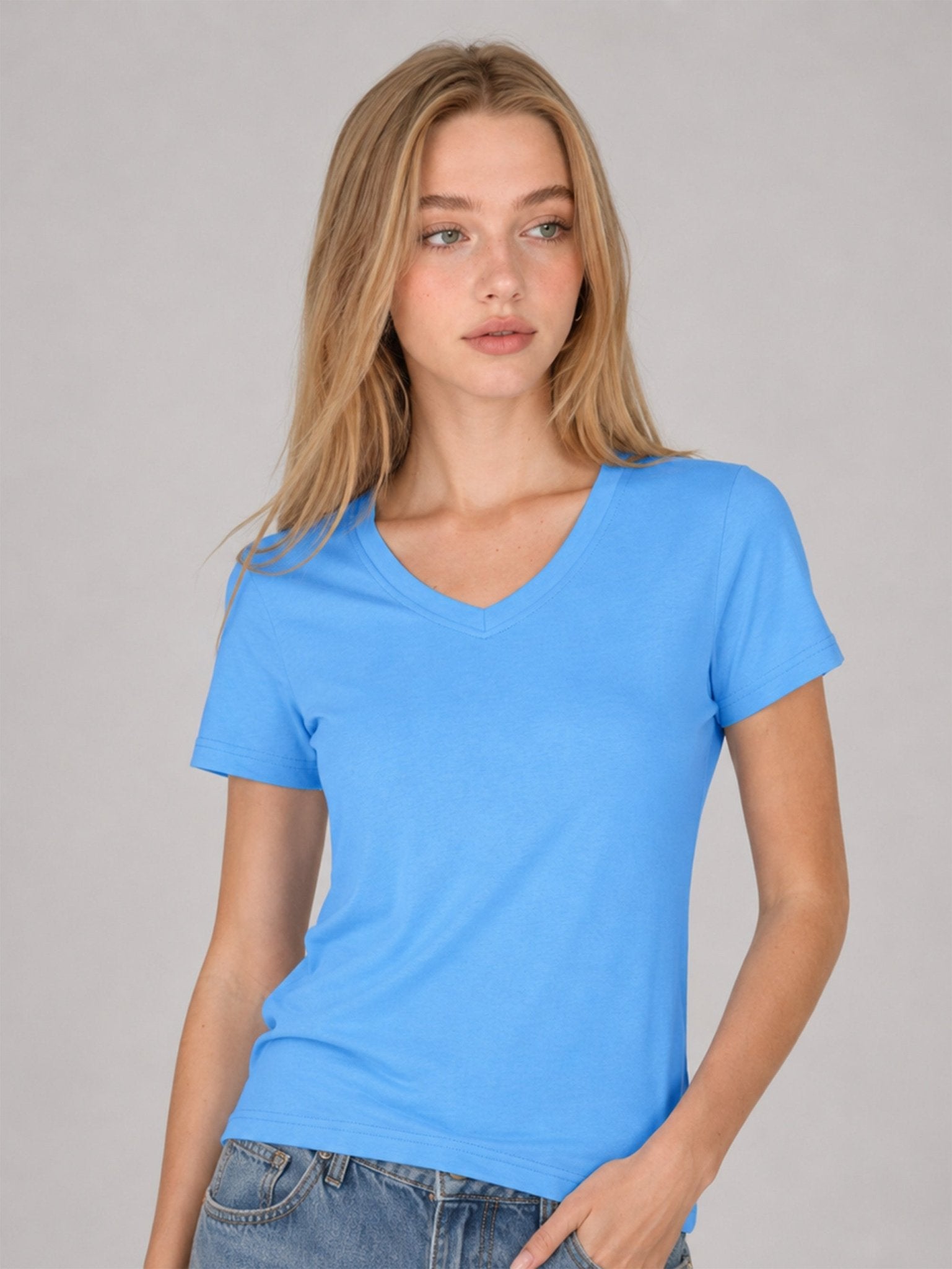 YUCOLEN Women's Premium Cotton V-Neck T-Shirt Breathable Tag-Free Short Sleeve Tee in Azure Blue