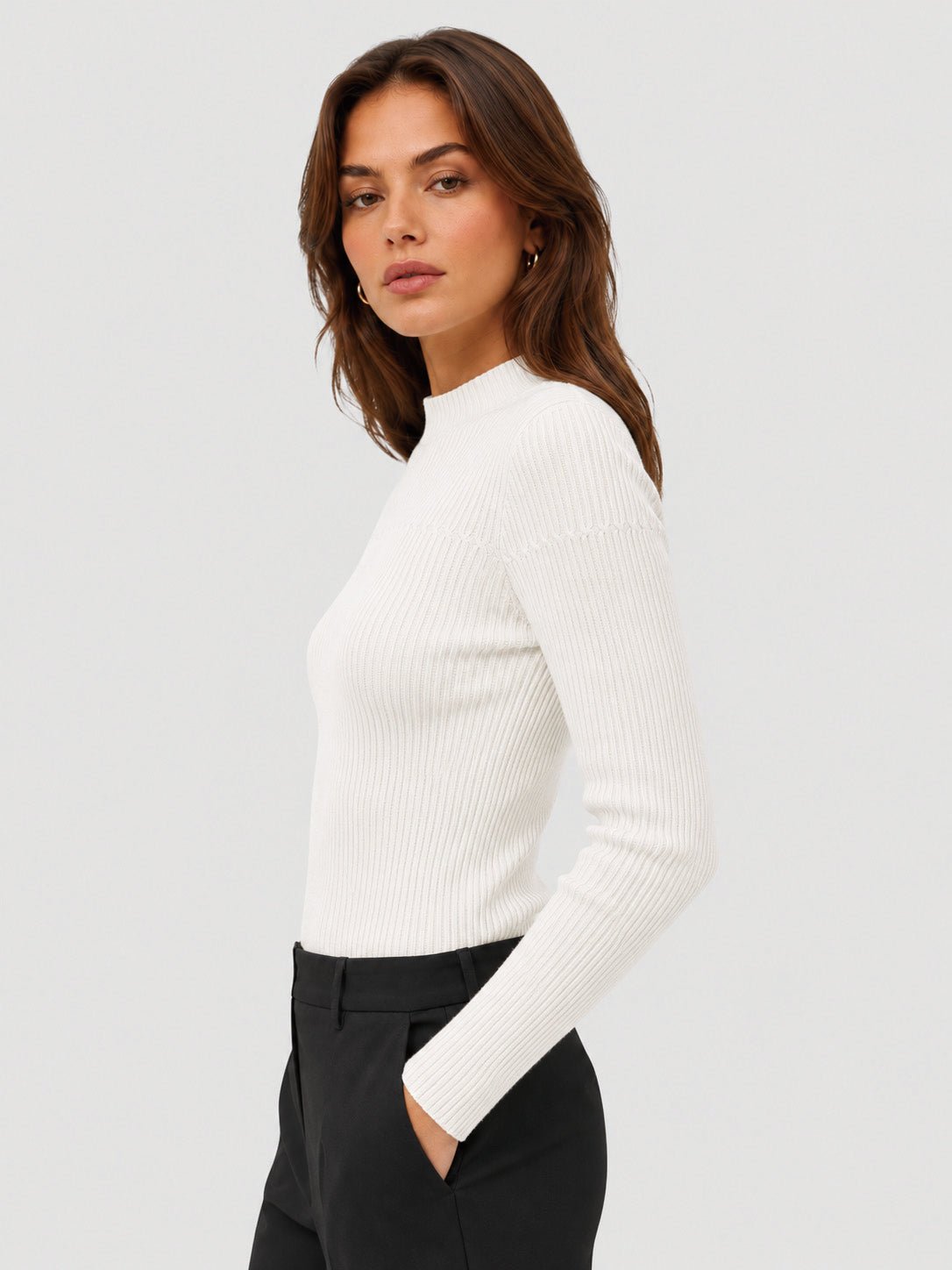 YUCOLEN Women's Mock Neck Ribbed Slim Fit Sweater Soft Wool Blend Pullover in Beige white