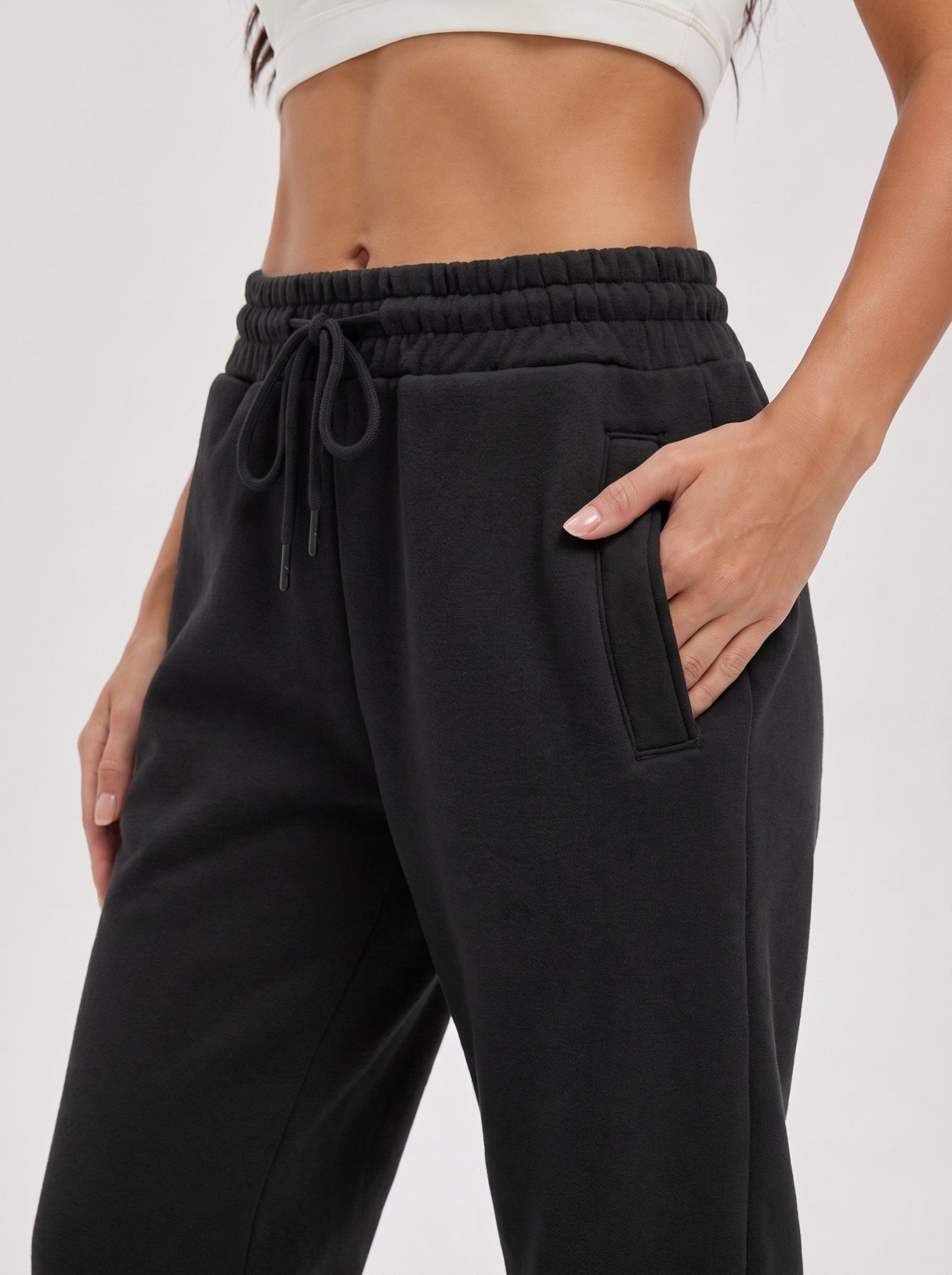 YUCOLEN Heavyweight Fleece Lined Sweatpants Baggy Unisex Relaxed Fit Joggers in Black