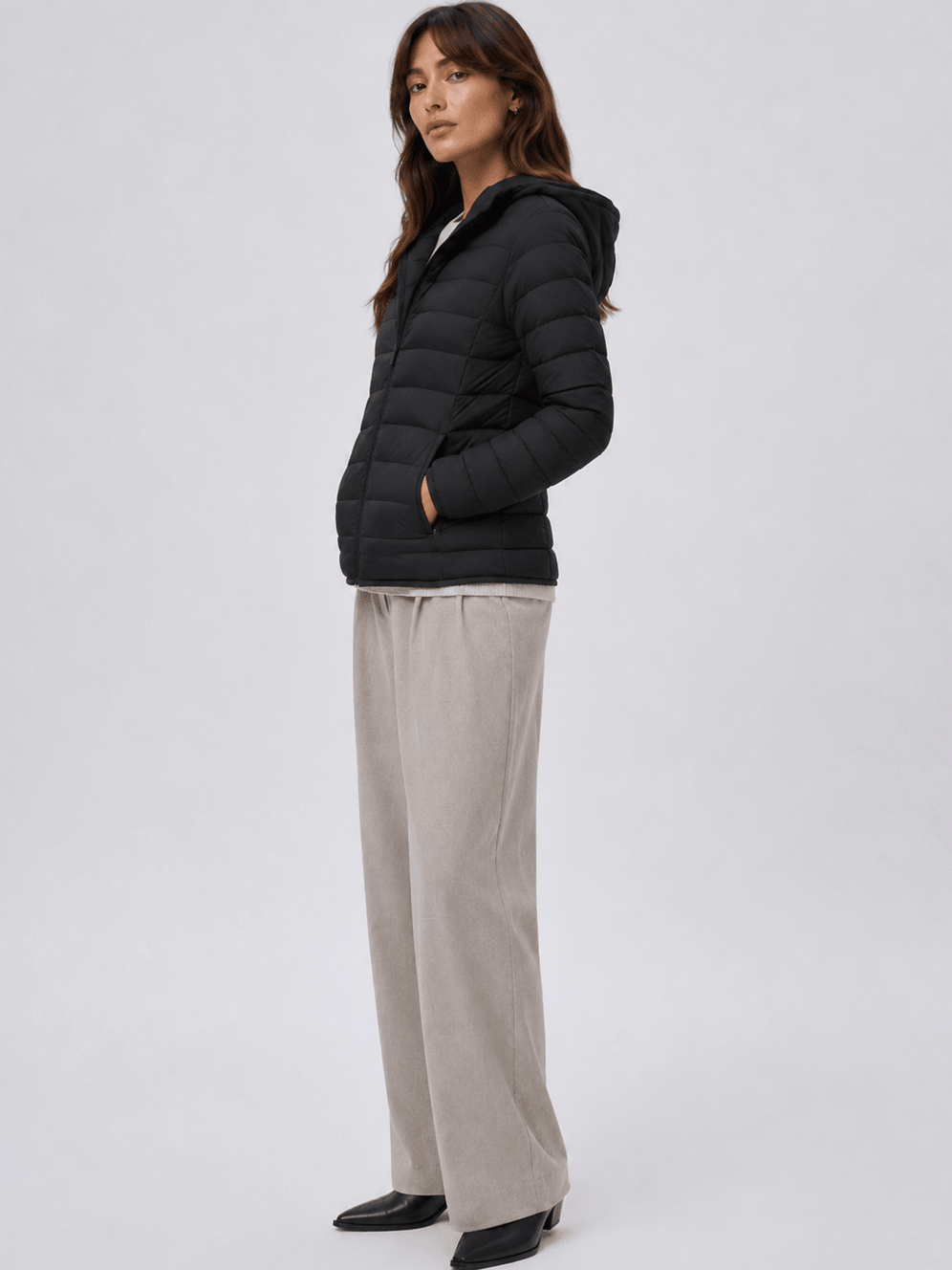 YUCOLEN Women Lightweight Hooded Puffer Jacket Water-Resistant Quilted Outdoor Coat in Black
