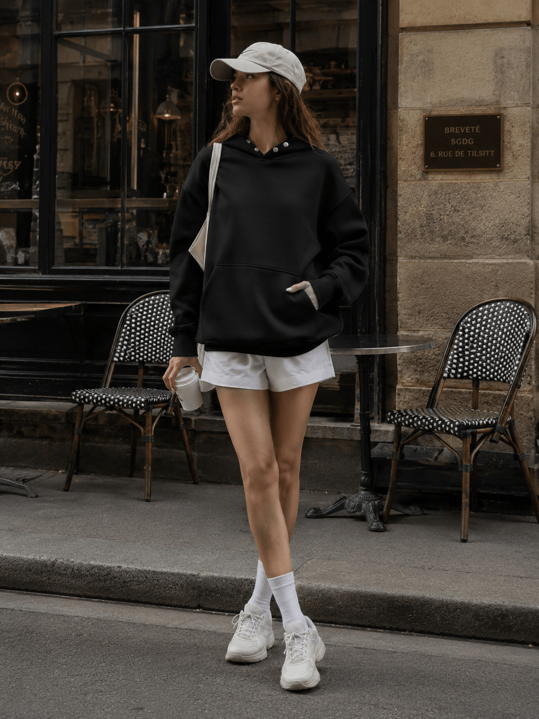 YUCOLEN Women Oversized Fleece Hoodie Loose Pullover Sweatshirt with Thumb Holes in Black