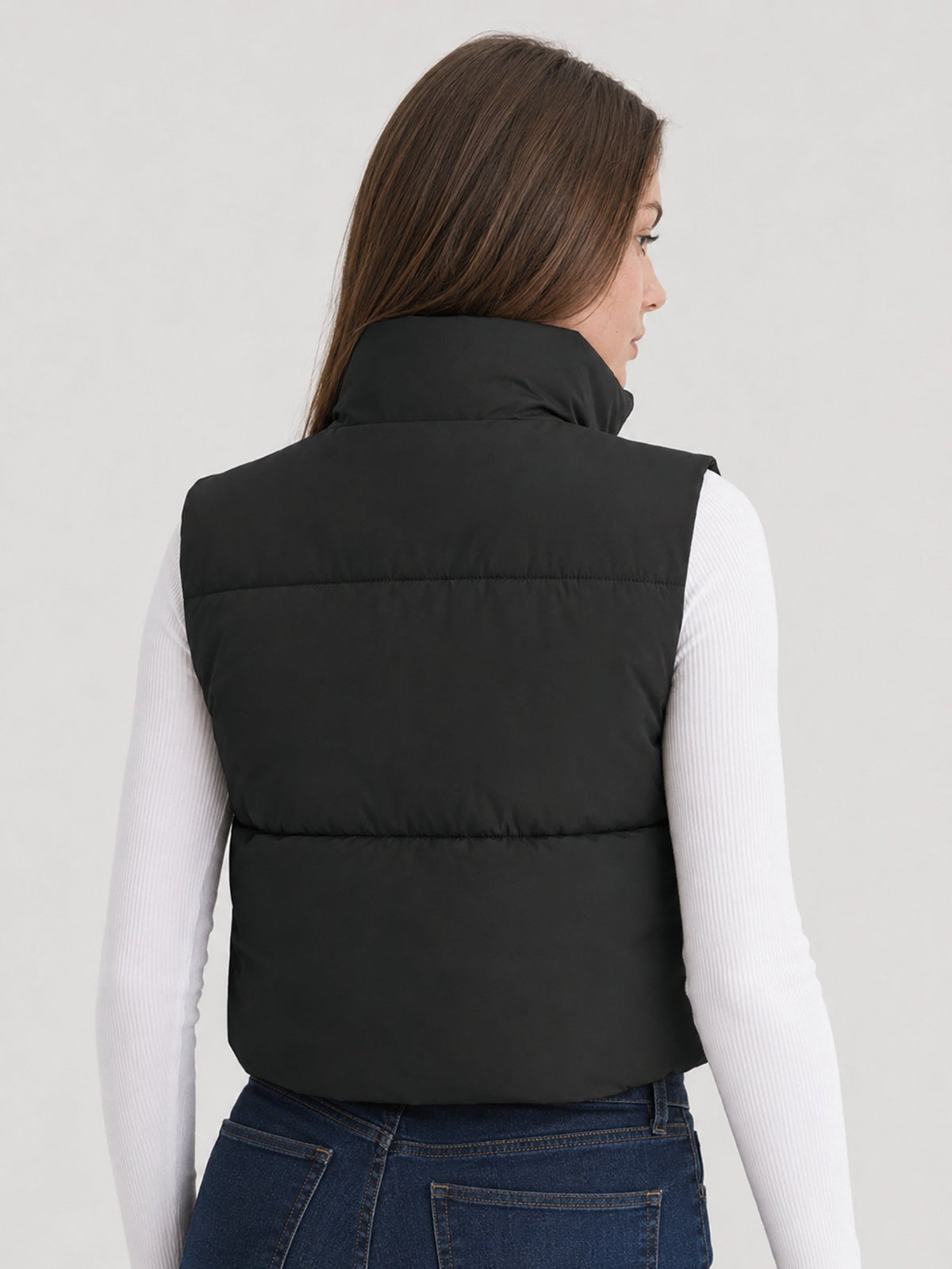 YUCOLEN Women's Cropped Puffer Vest Lightweight Sleeveless Quilted Bubble Gilet in Black