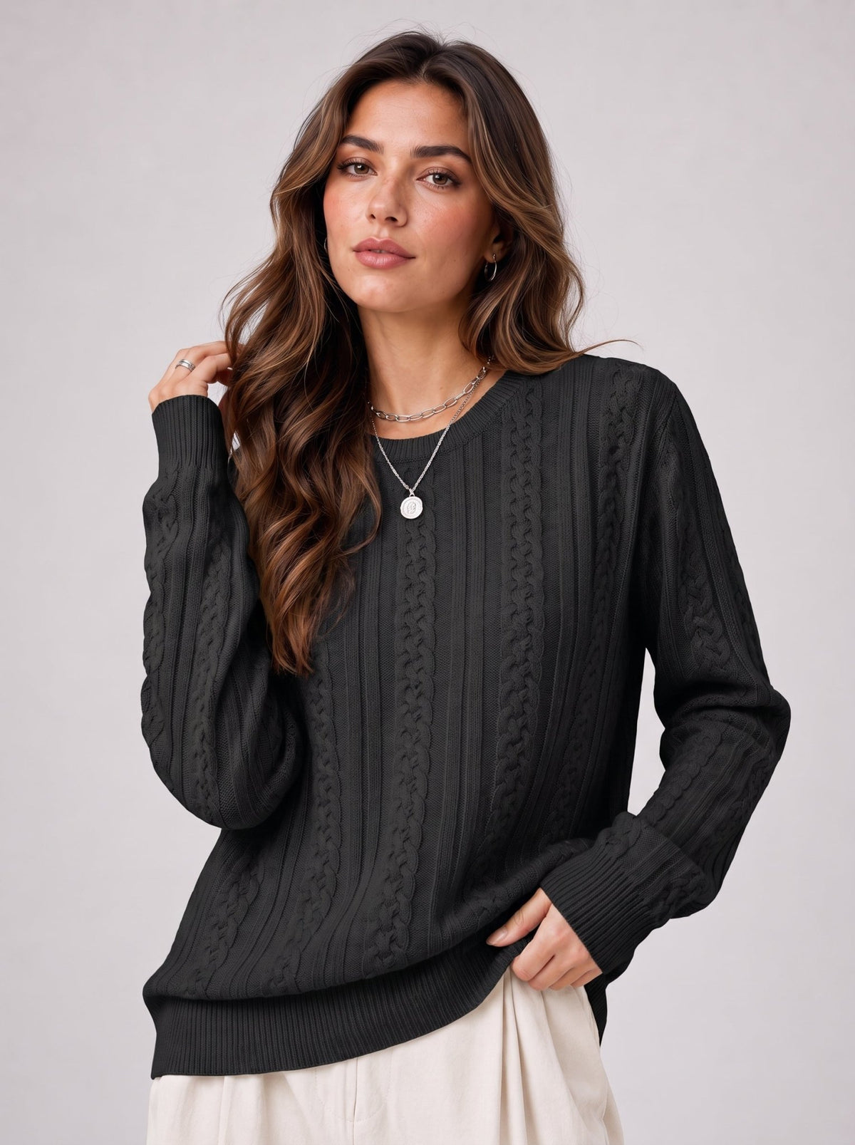 YUCOLEN Women's Lightweight Cable Knit Sweater Soft Crew Neck Fisherman Pullover Top in Black