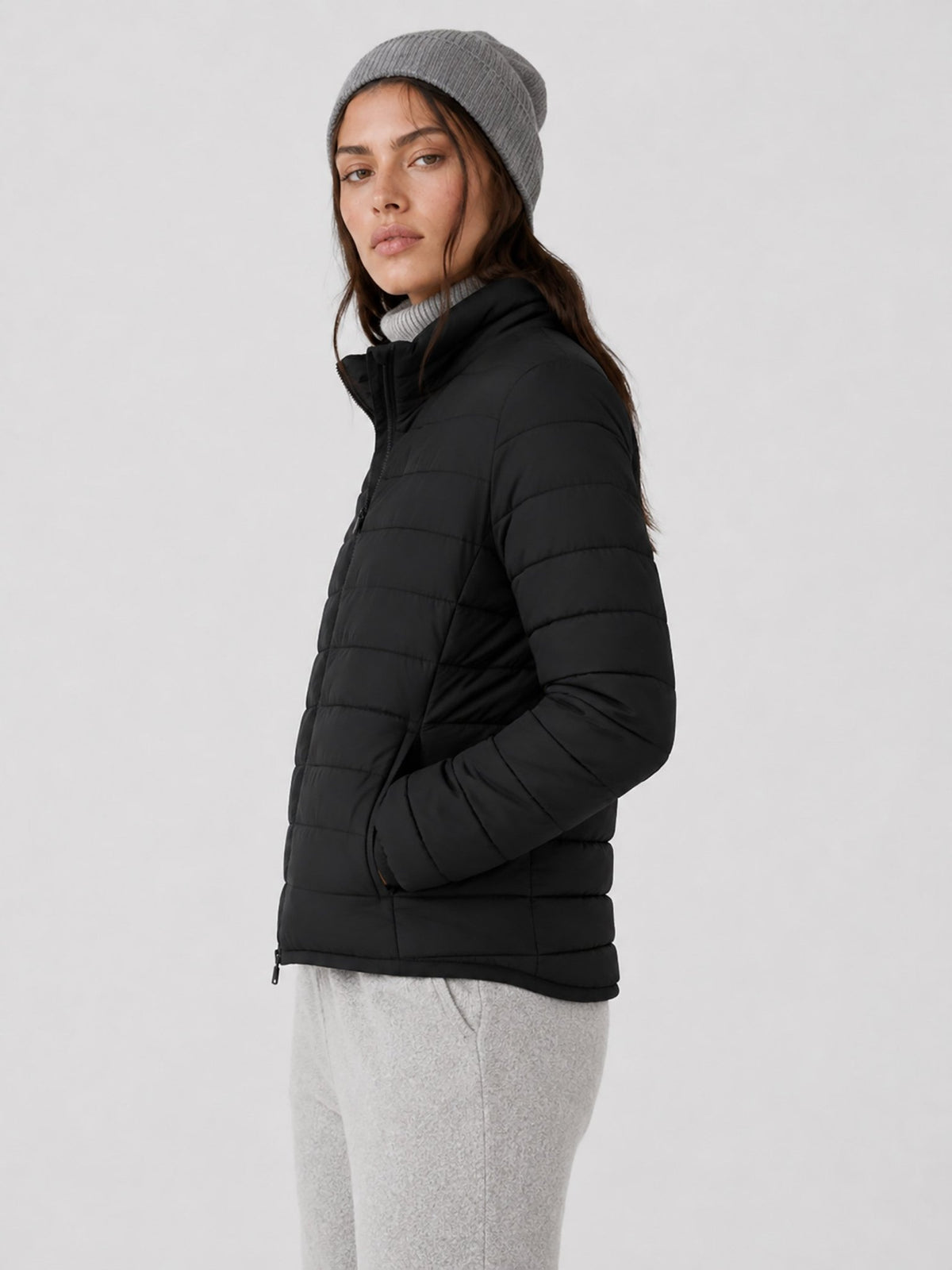 YUCOLEN Women's Lightweight Jacket Packable Water Resistant Quilted Coat with 4 Pockets in Black