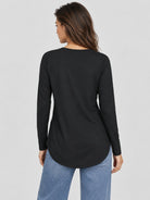 YUCOLEN Women's Long Sleeve Crewneck Tunic Top with Curved Hem in Black