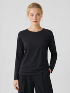 YUCOLEN Women's Long Sleeve Tri-blend Shirt Soft Breathable Loose Fit Crew Neck Tee in Black