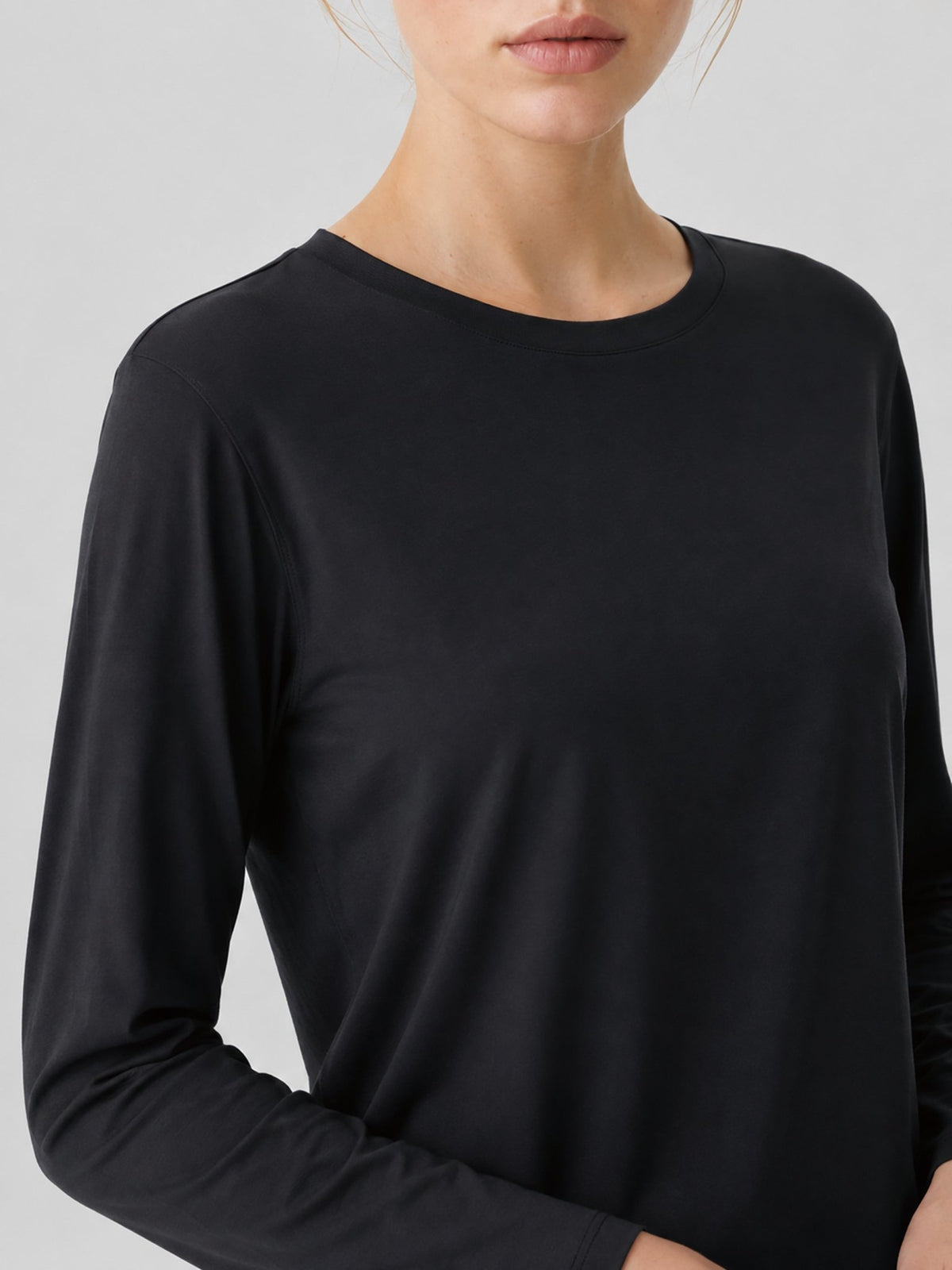YUCOLEN Women's Long Sleeve Tri-blend Shirt Soft Breathable Loose Fit Crew Neck Tee in Black