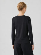 YUCOLEN Women's Long Sleeve Tri-blend Shirt Soft Breathable Loose Fit Crew Neck Tee in Black