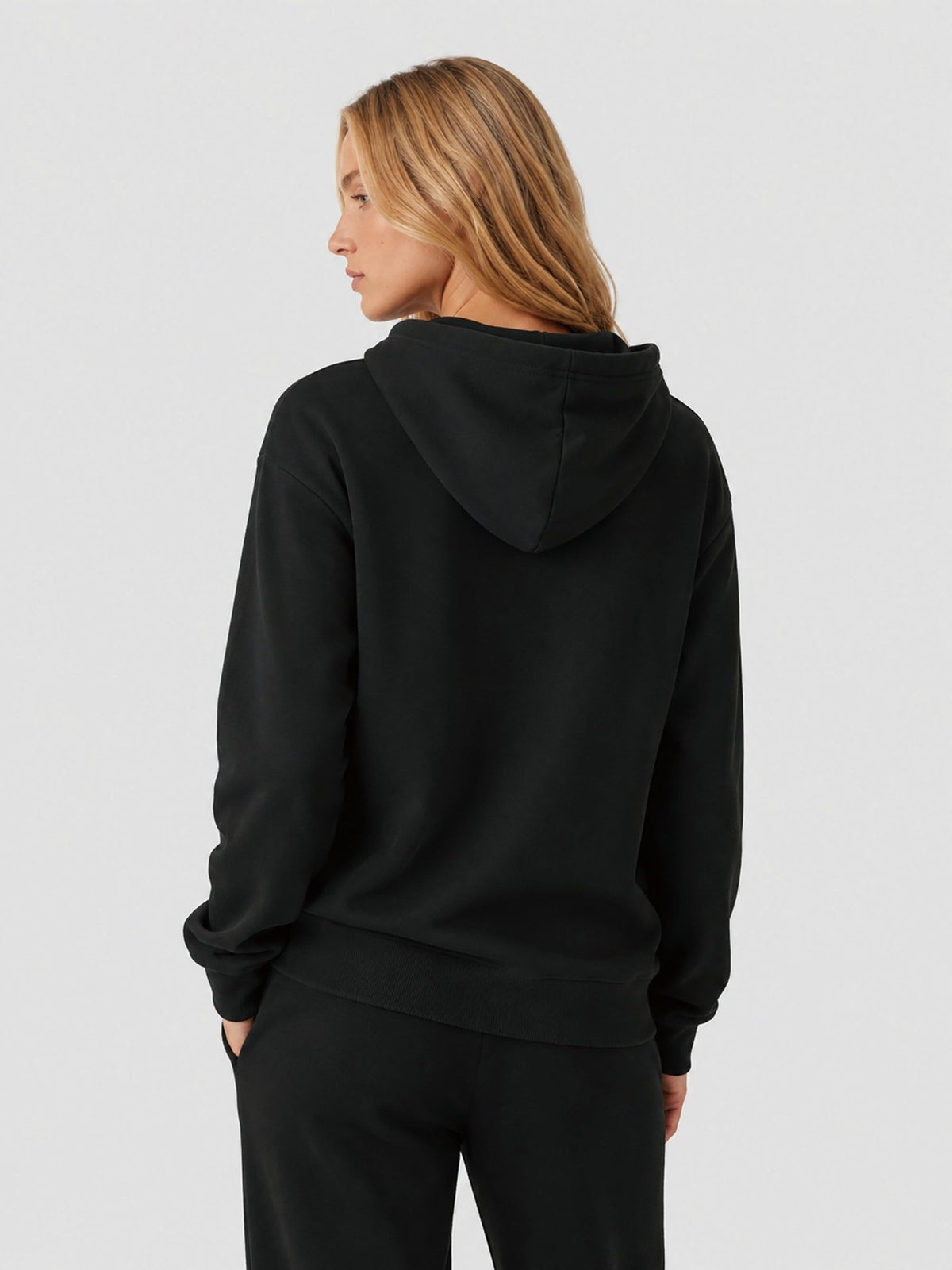 YUCOLEN Women's Loose Fit Fleece Lined Hoodie with Cotton Blend Fabric in Black