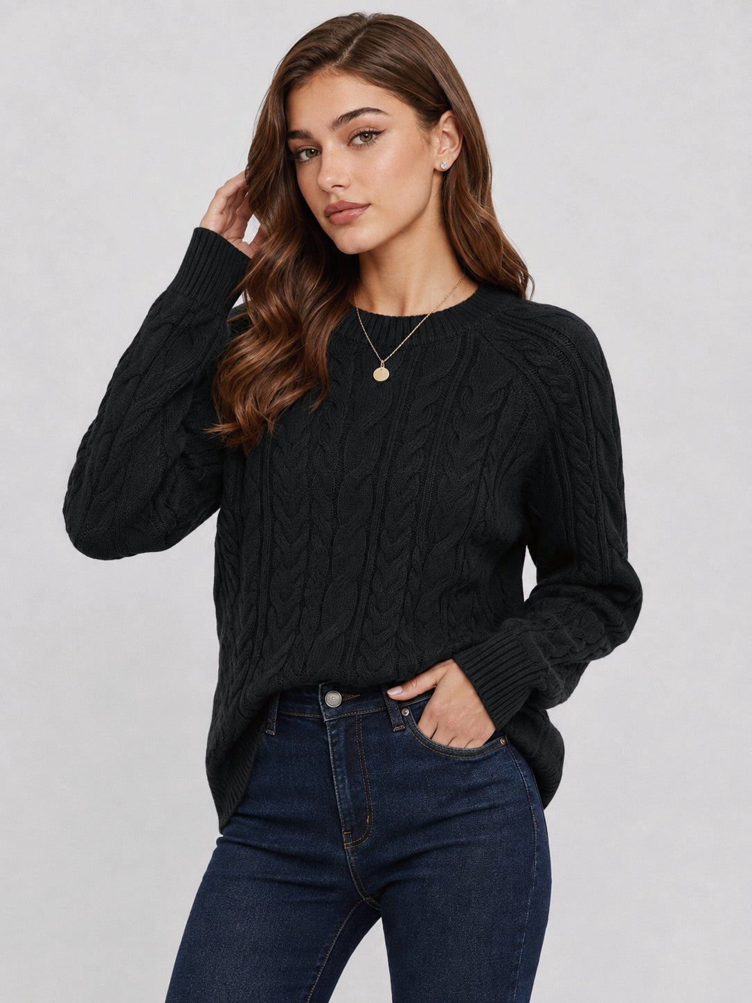 YUCOLEN Women's Oversized Cable Knit Sweater Soft Chunky Crew Neck Pullover Top in Black