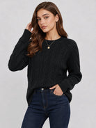YUCOLEN Women's Oversized Cable Knit Sweater Soft Chunky Crew Neck Pullover Top in Black