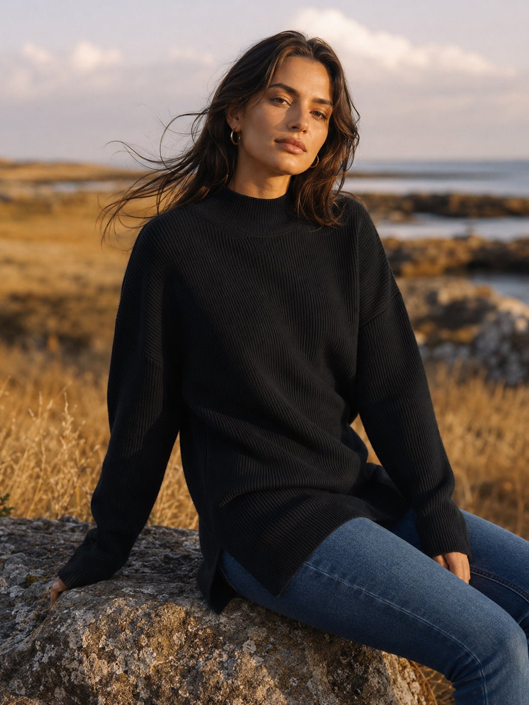 YUCOLEN Women's Oversized Ribbed Knit Turtleneck Pullover with Side Slit in Black
