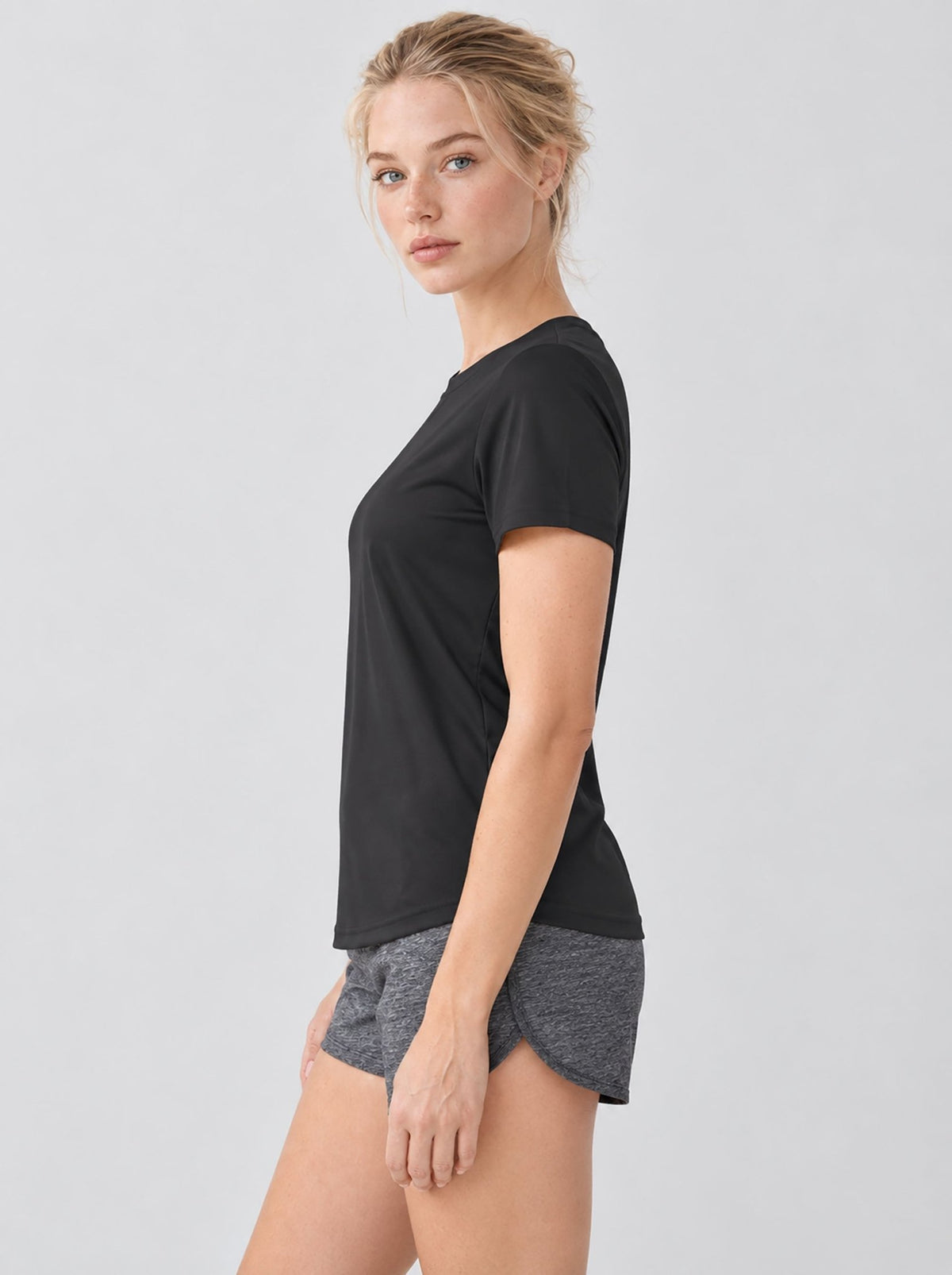 YUCOLEN Womens Quick Dry UPF 50 Athletic Short Sleeve Workout Top in Black